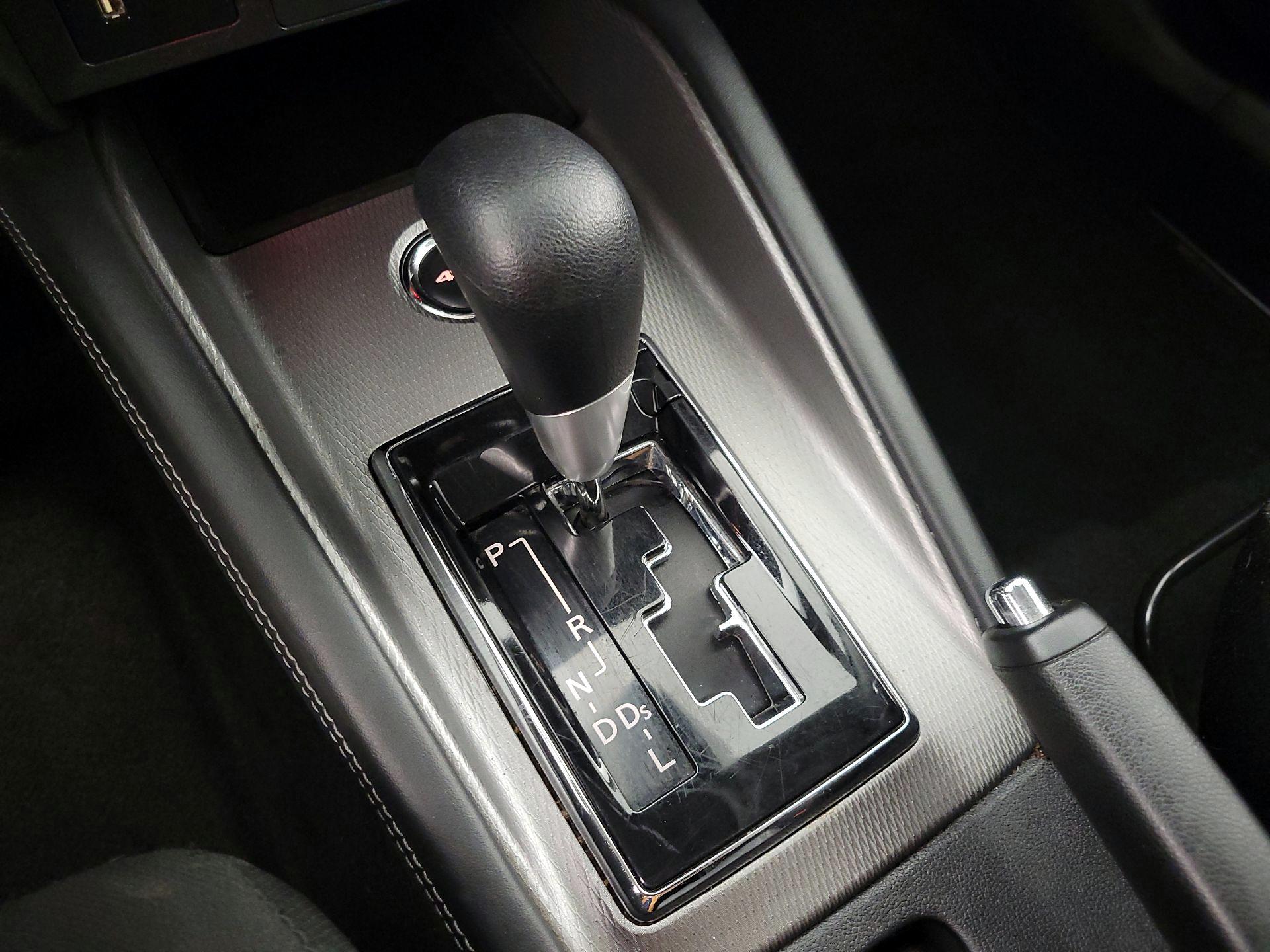 Thumbnail: 2022 Mitsubishi Outlander Sport - 17