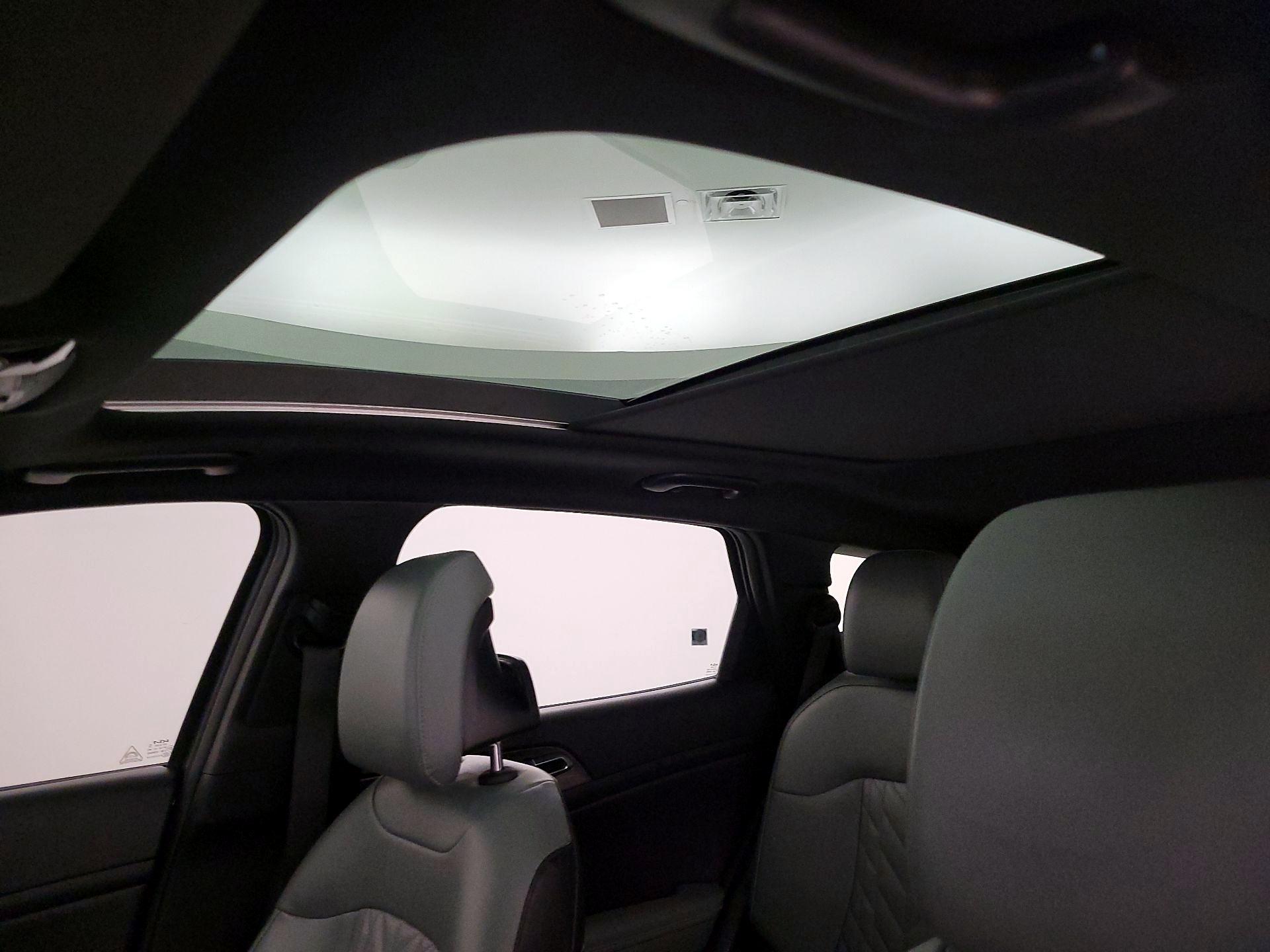 Thumbnail: 2023 Kia Sportage - 20