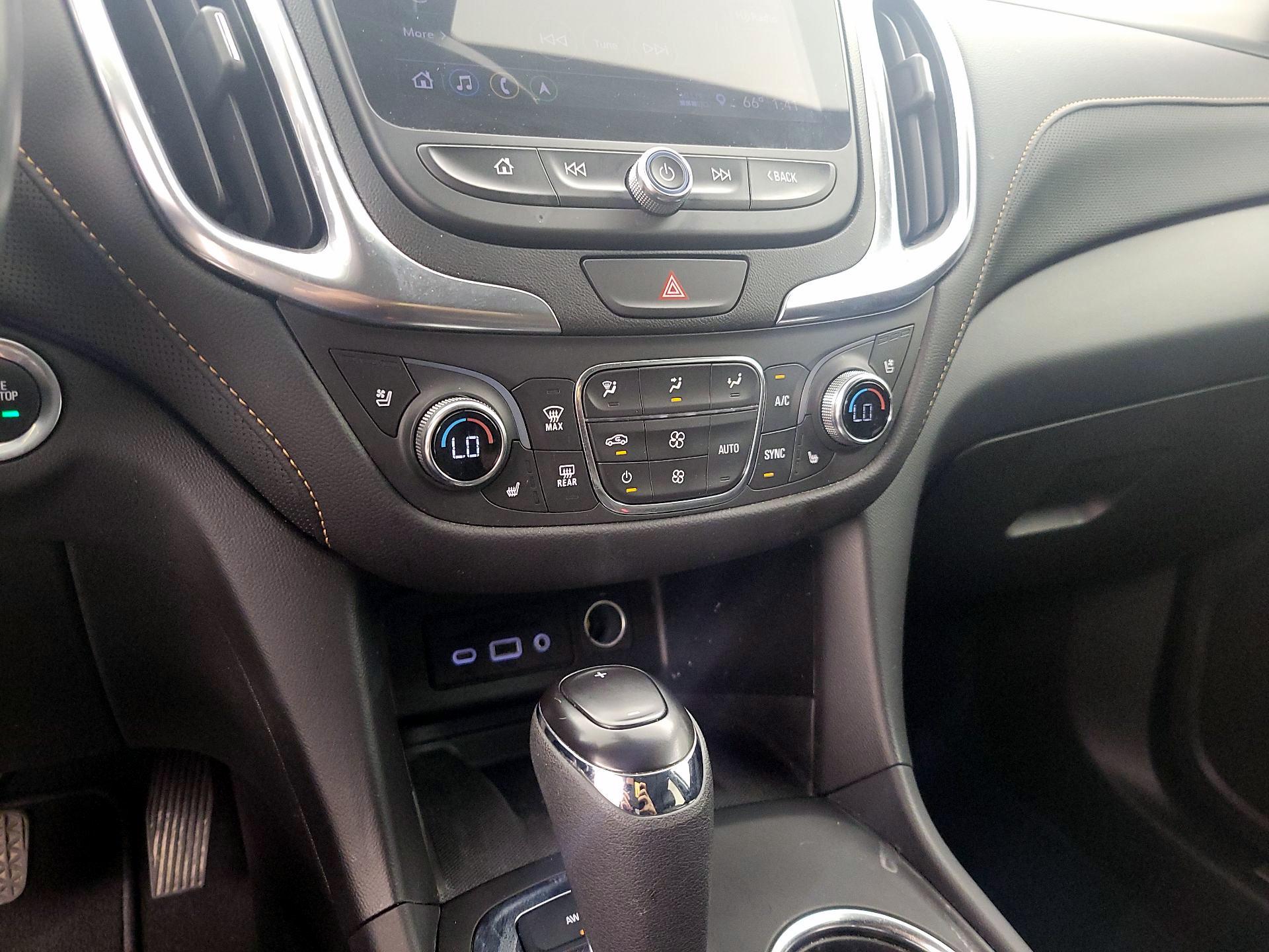 Thumbnail: 2021 Chevrolet Equinox - 17