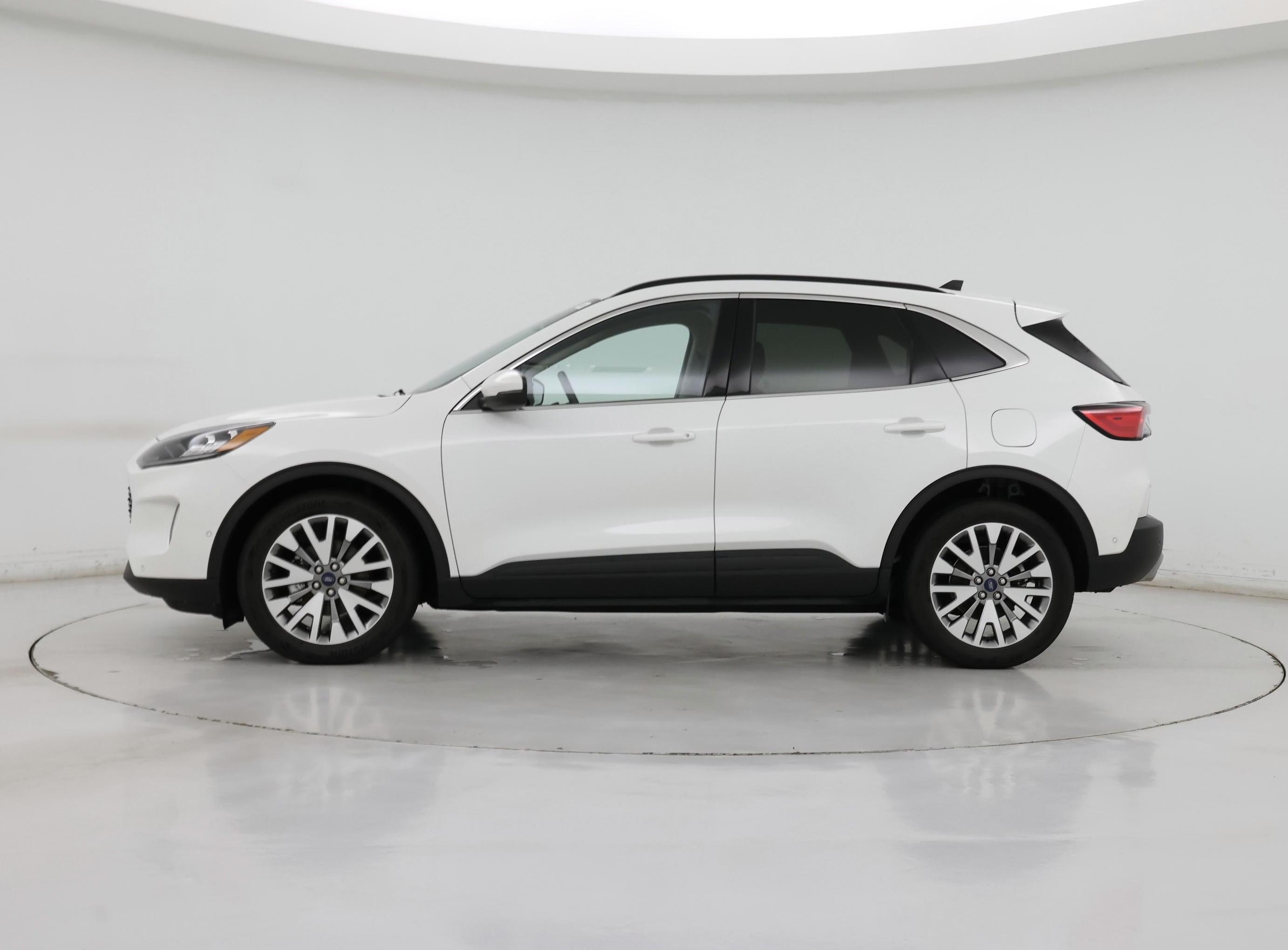 Thumbnail: 2020 Ford Escape - 3