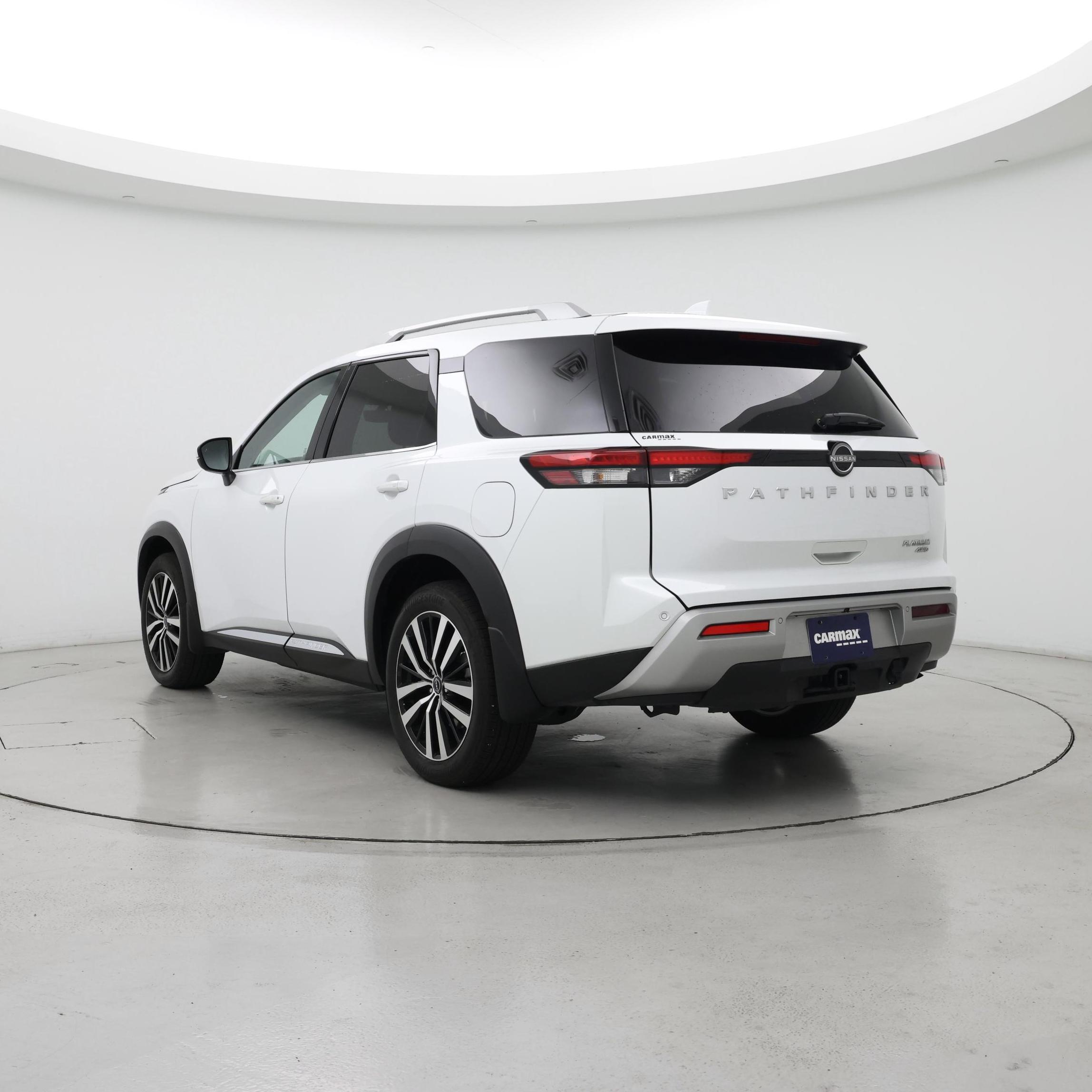 Thumbnail: 2025 Nissan Pathfinder - 2