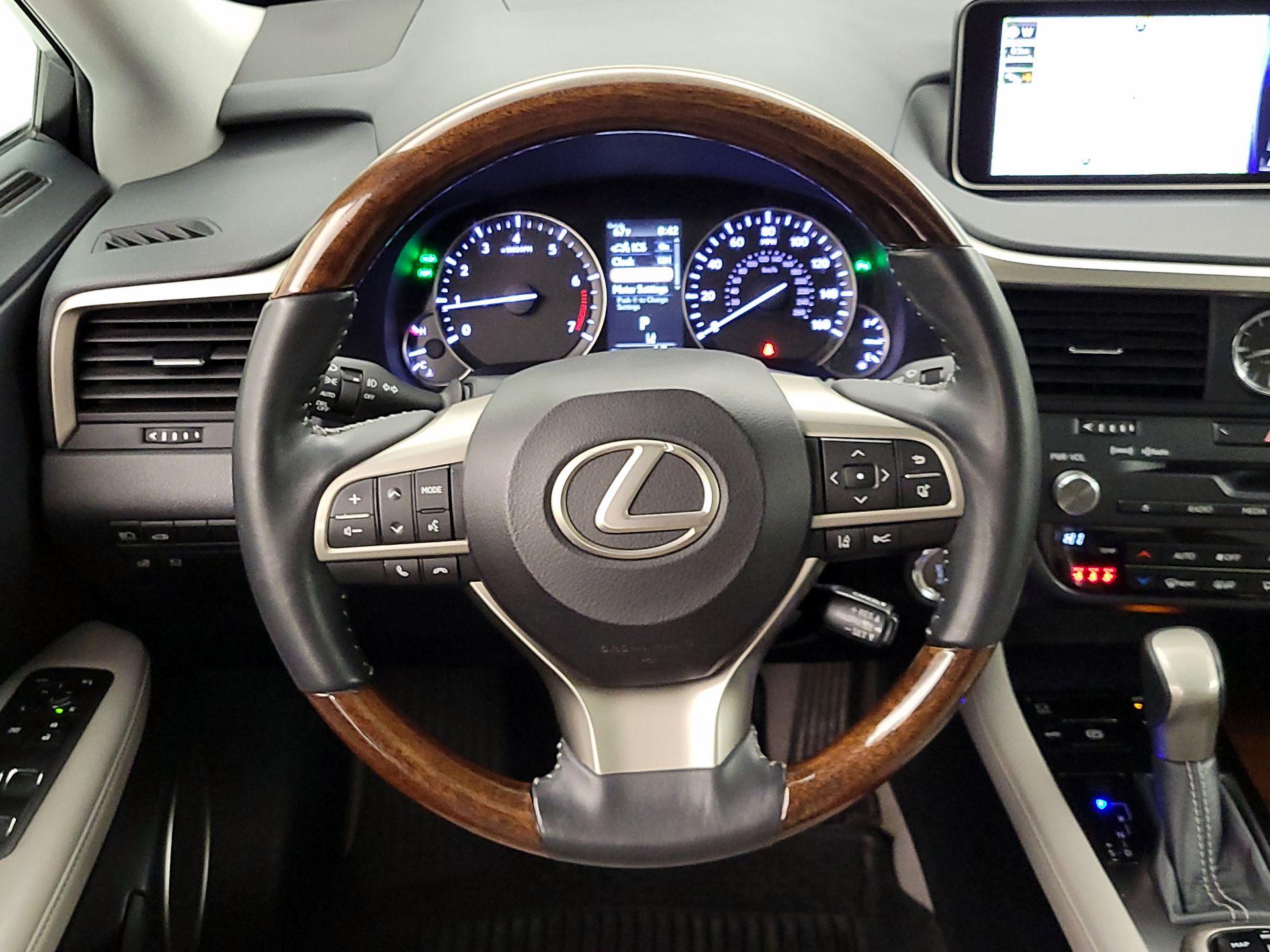 Thumbnail: 2018 Lexus RX - 10