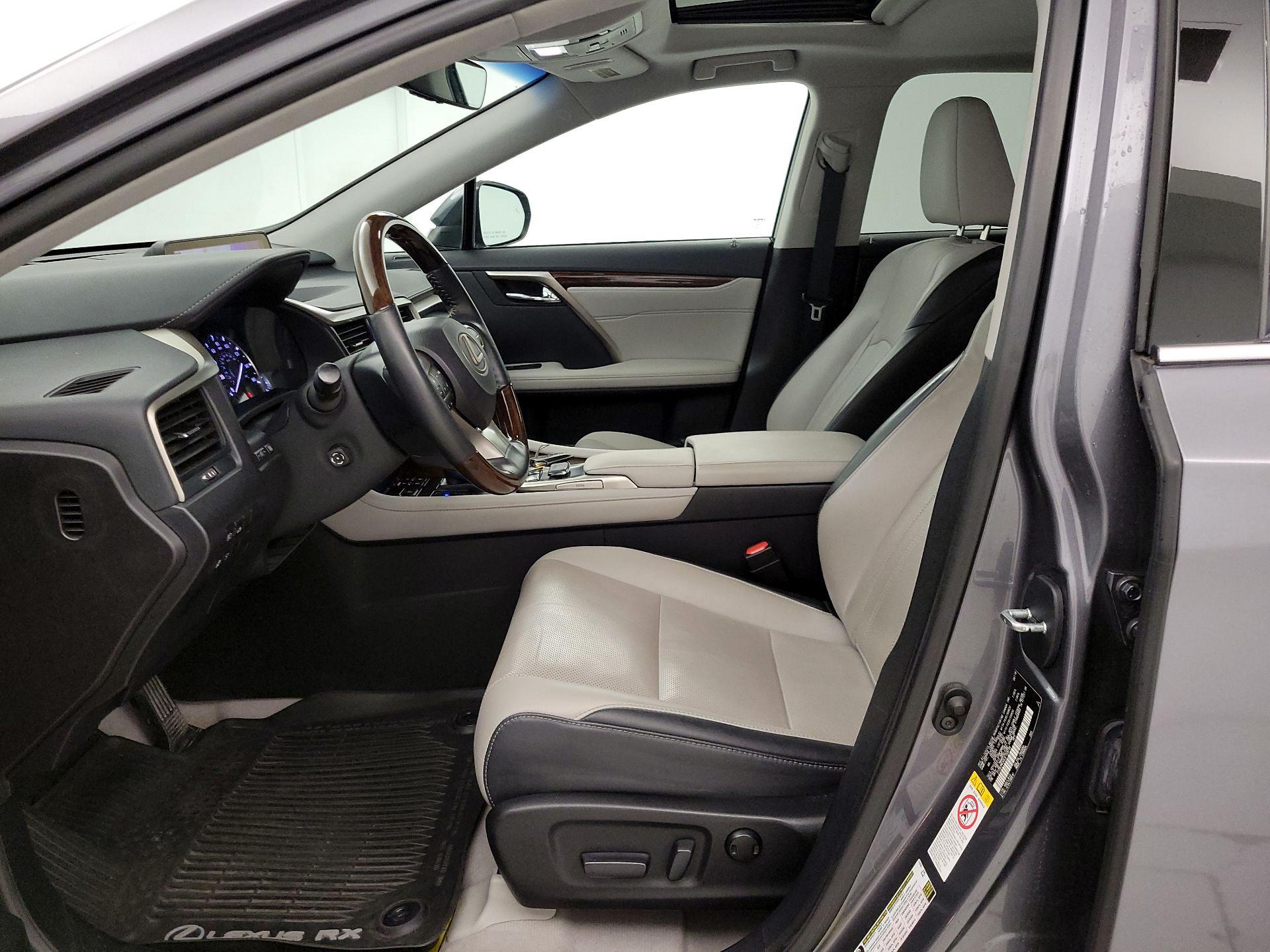 Thumbnail: 2018 Lexus RX - 11