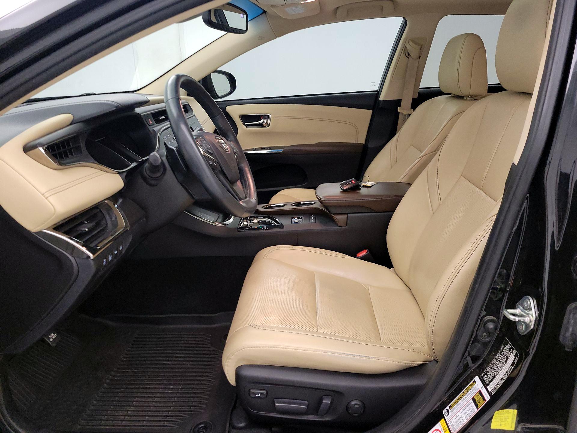 Thumbnail: 2016 Toyota Avalon - 11