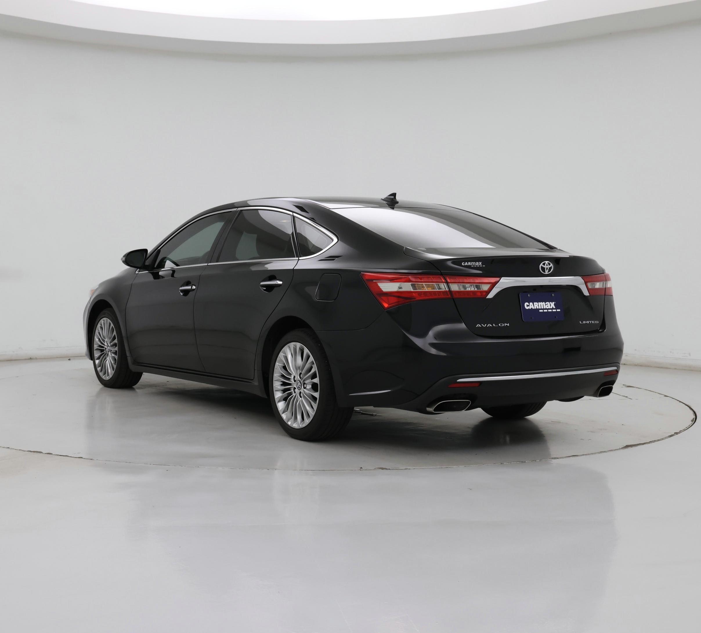 Thumbnail: 2016 Toyota Avalon - 2
