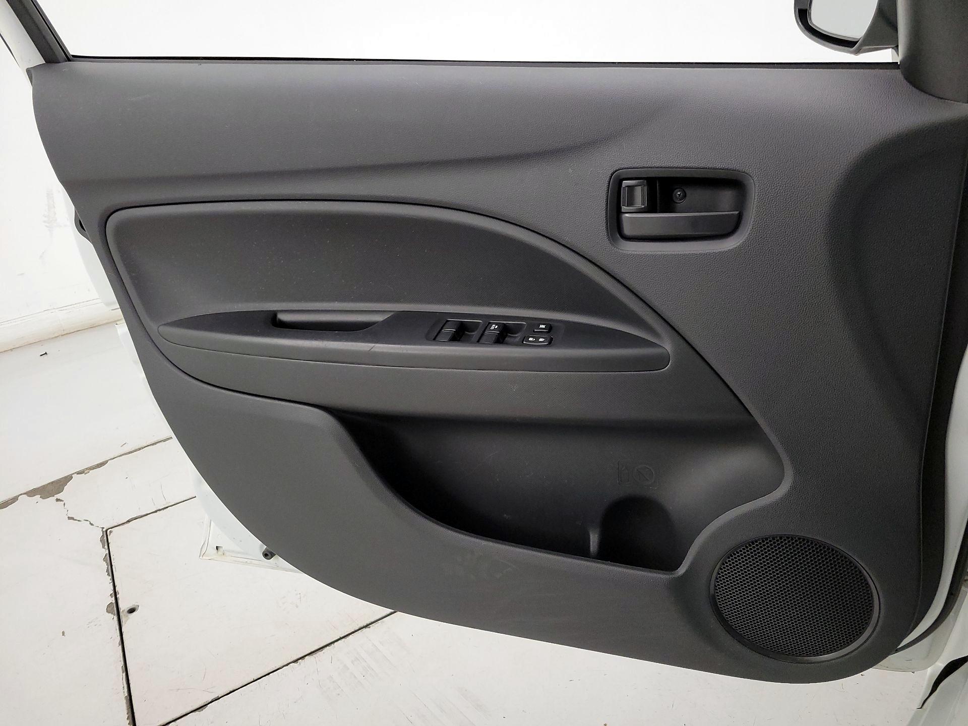 Thumbnail: 2018 Mitsubishi Mirage - 12