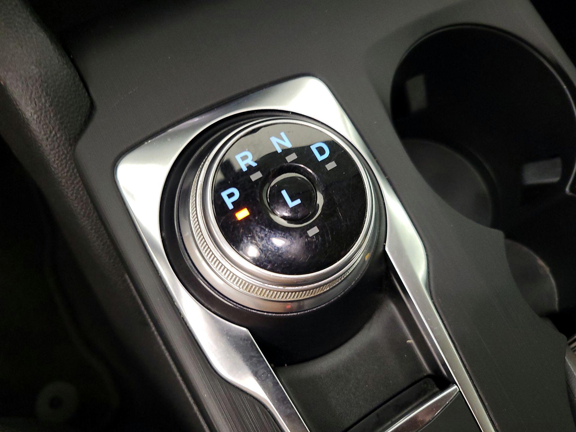 Thumbnail: 2020 Ford Escape - 17
