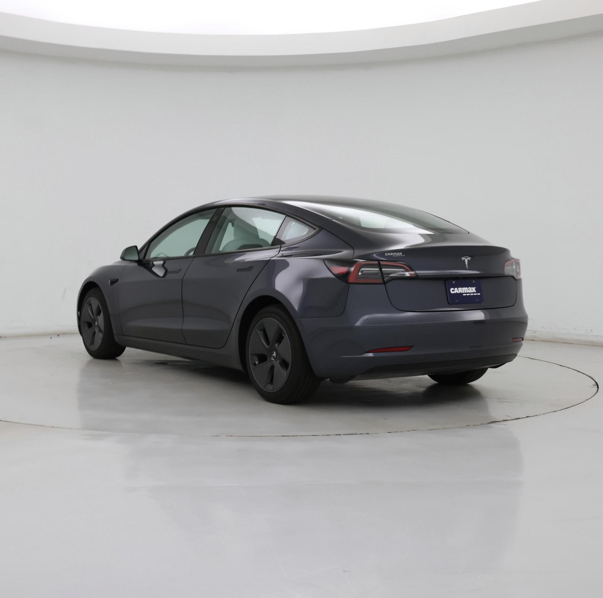 Thumbnail: 2023 Tesla Model 3 - 2