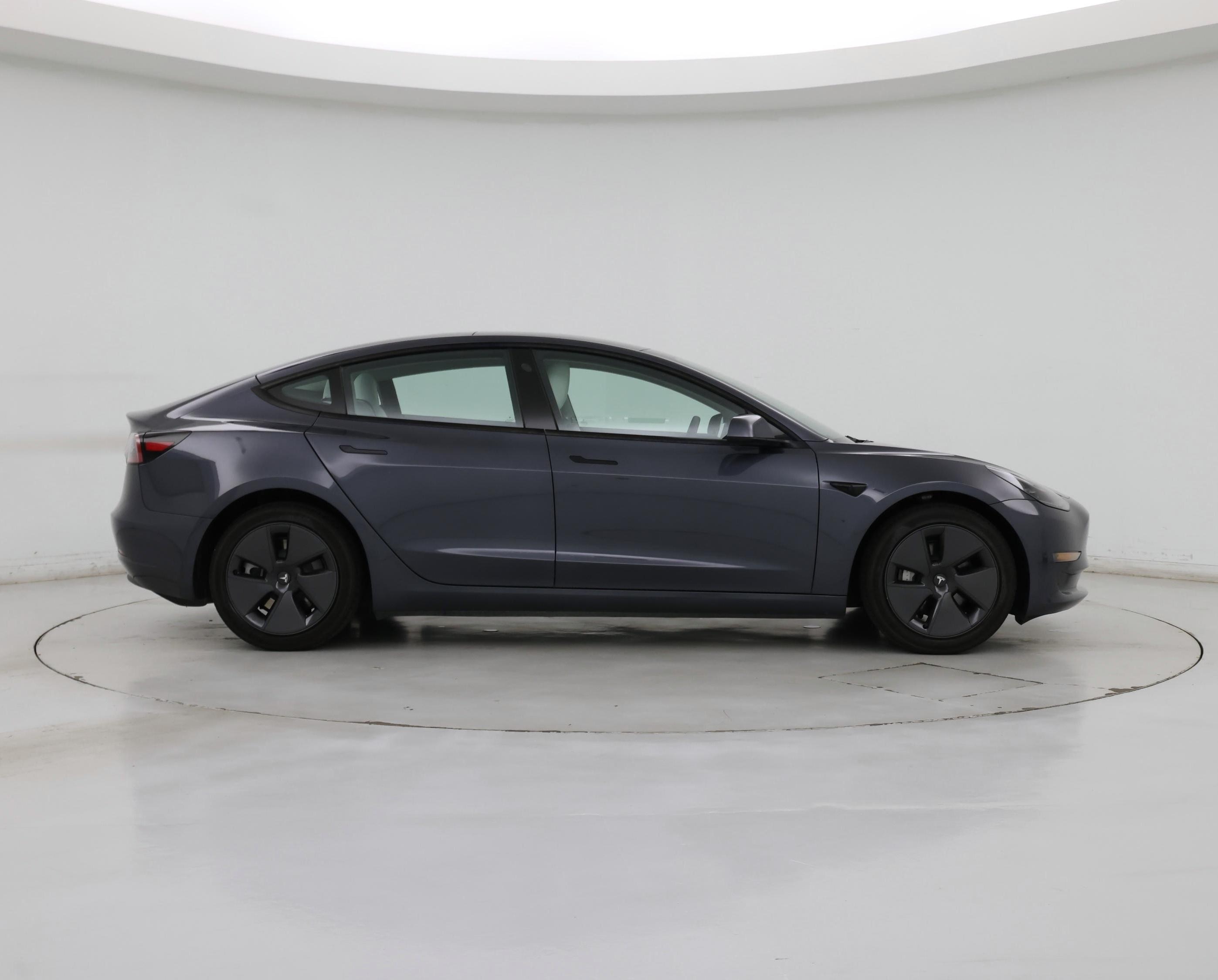 Thumbnail: 2023 Tesla Model 3 - 7