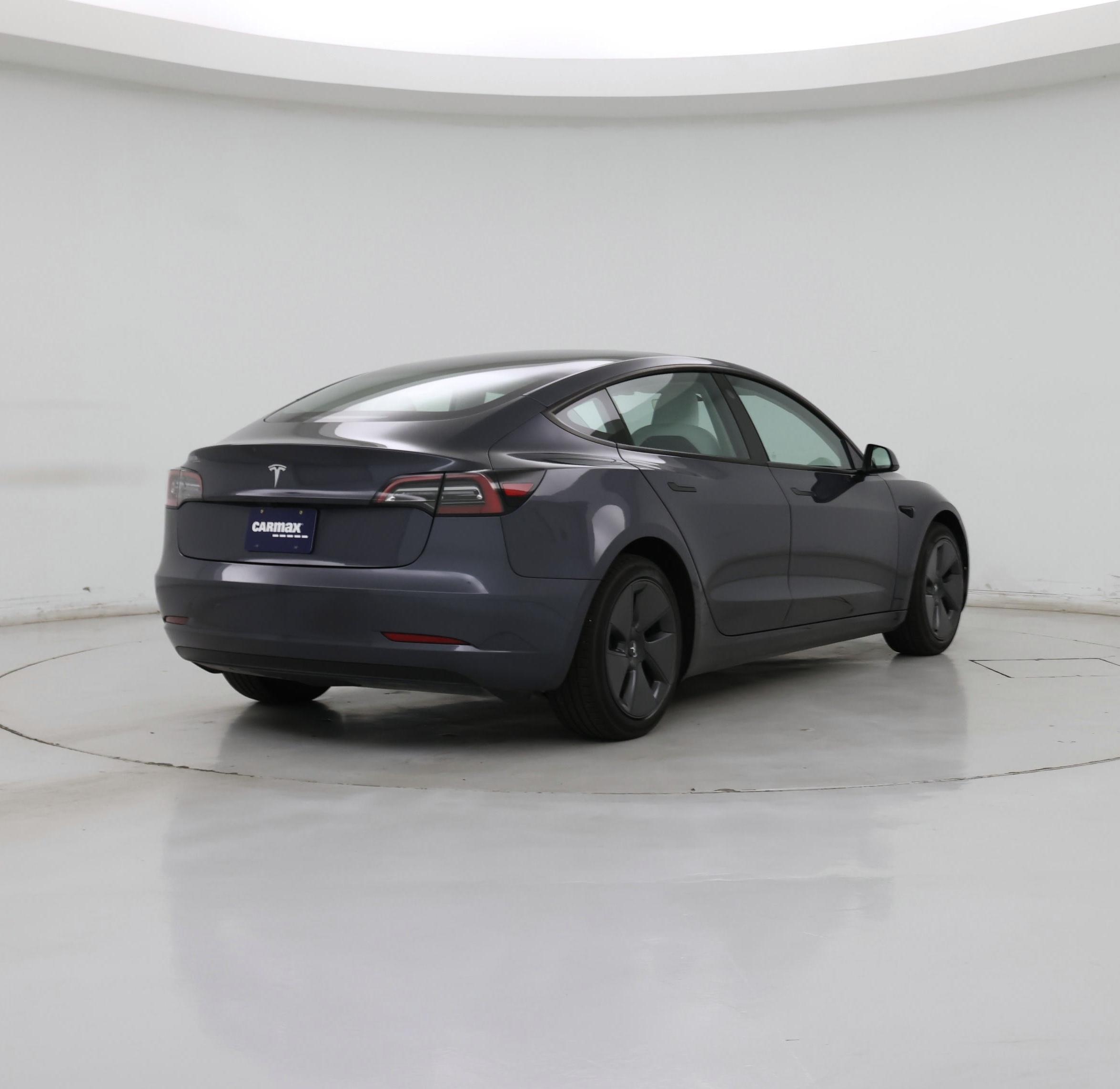 Thumbnail: 2023 Tesla Model 3 - 8