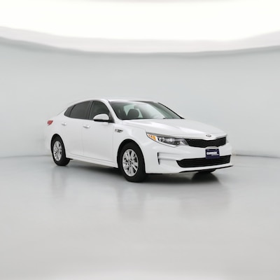 White 2018 Kia Optima LX