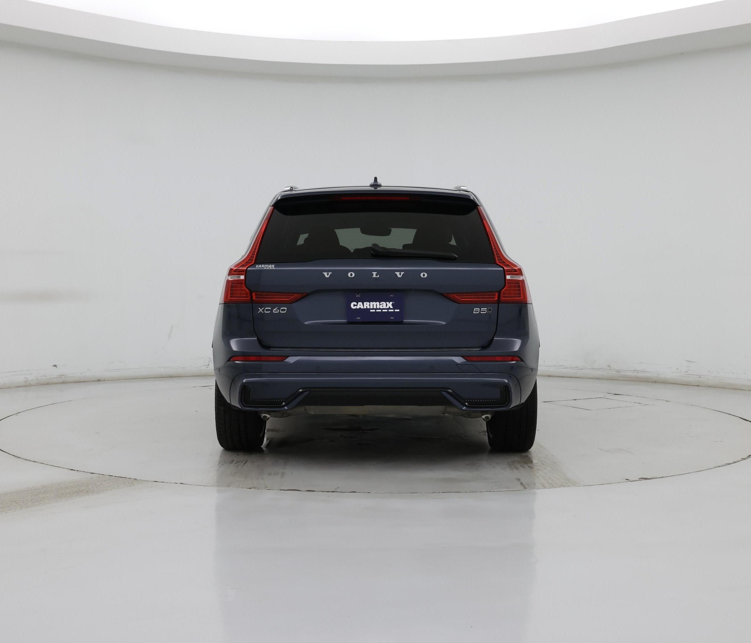 Thumbnail: 2025 Volvo XC60 - 6