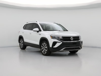 White 2022 Volkswagen Taos SE