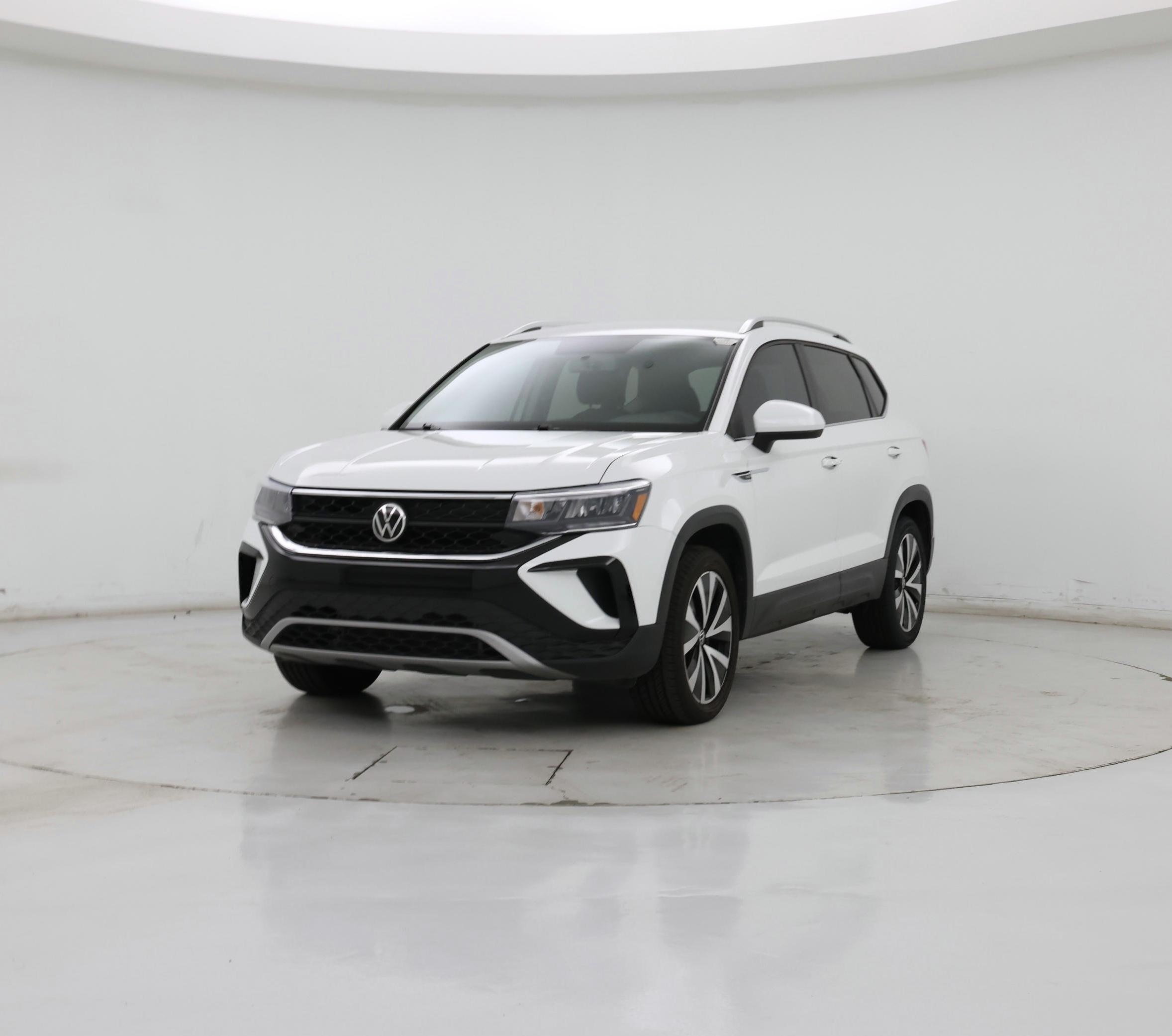 Thumbnail: 2022 Volkswagen Taos - 4