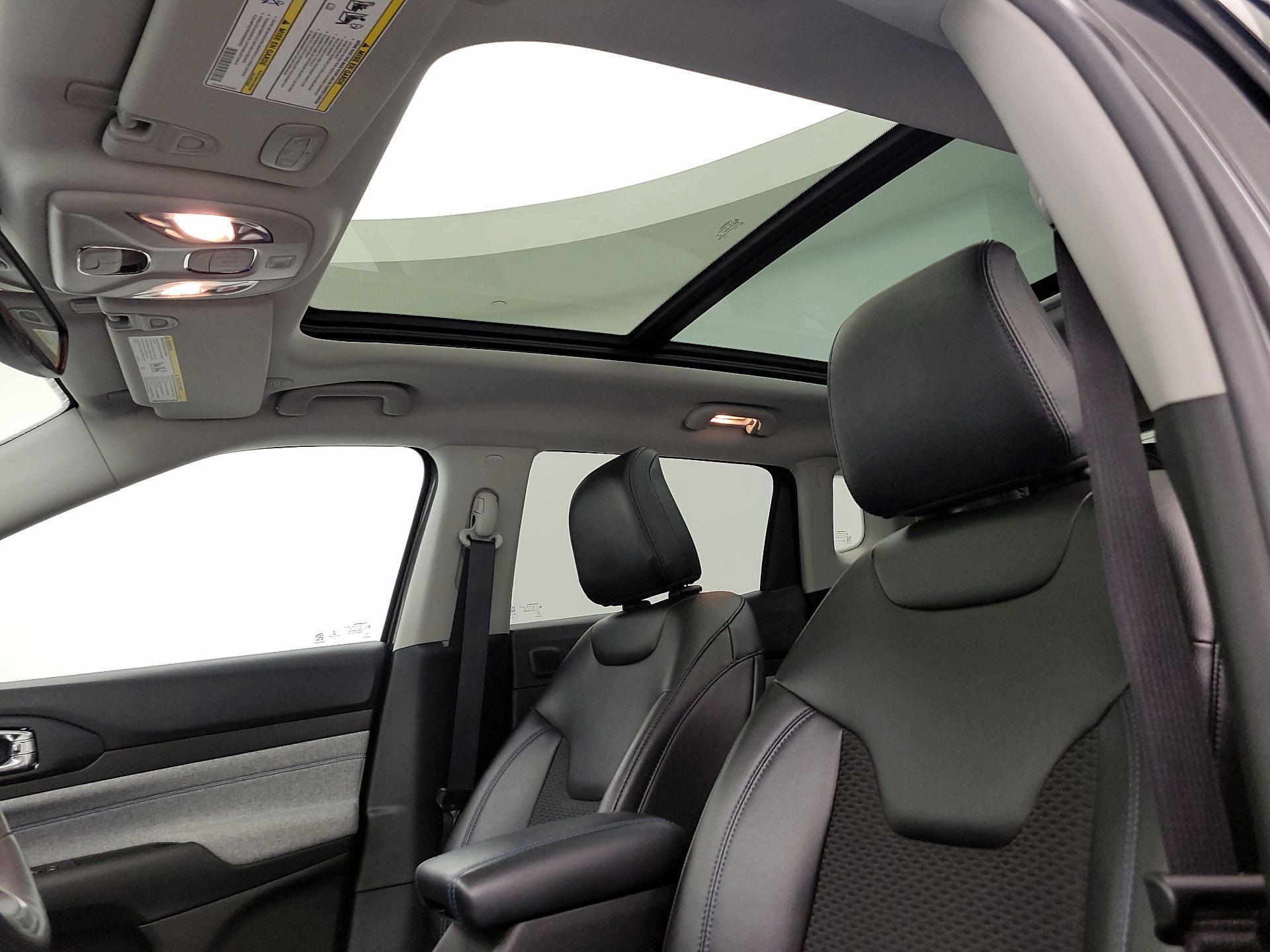 Thumbnail: 2022 Jeep Compass - 19