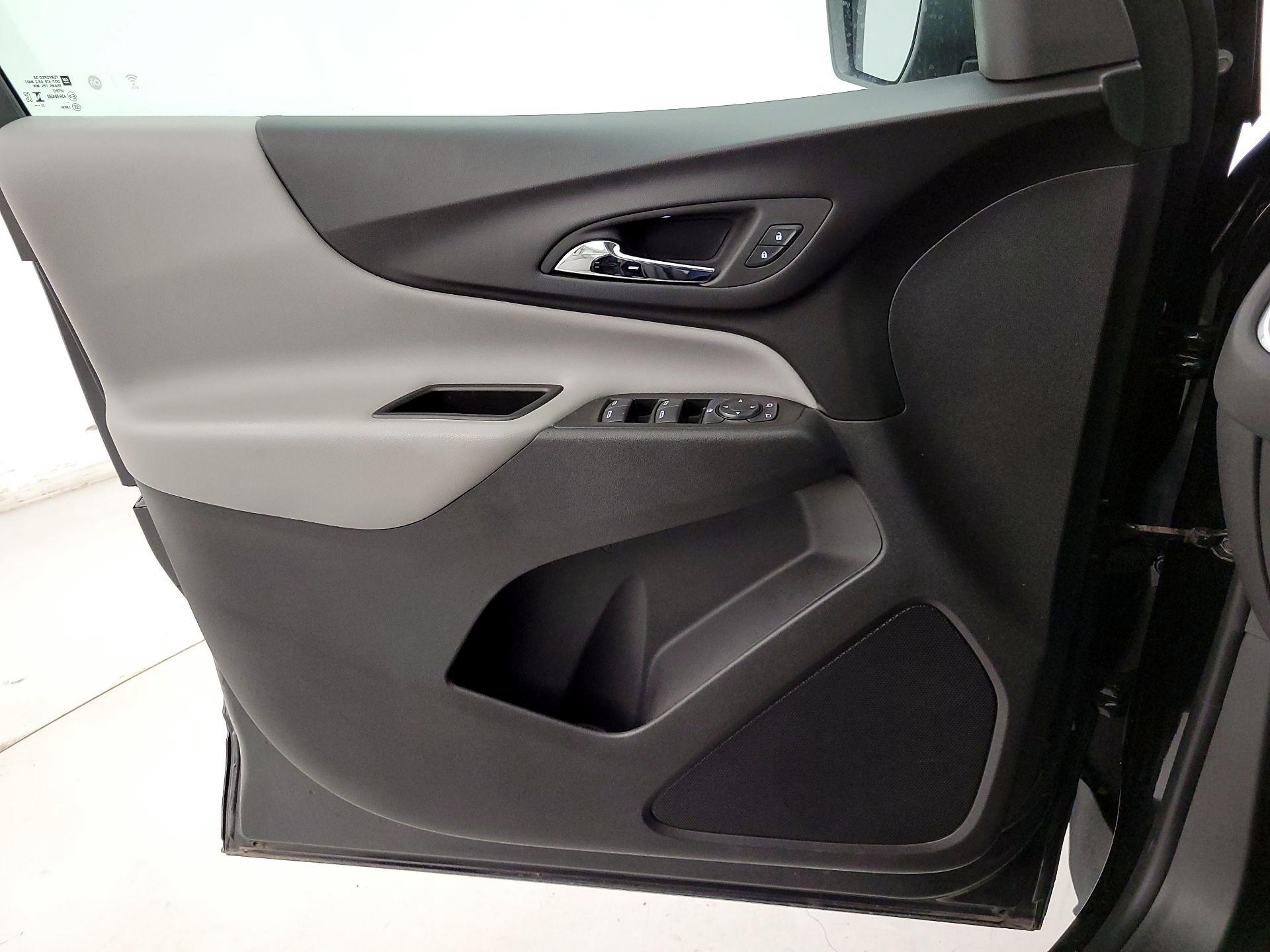 Thumbnail: 2024 Chevrolet Equinox - 12
