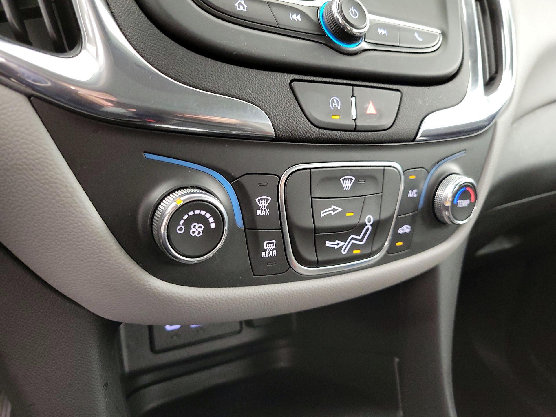 Thumbnail: 2024 Chevrolet Equinox - 16