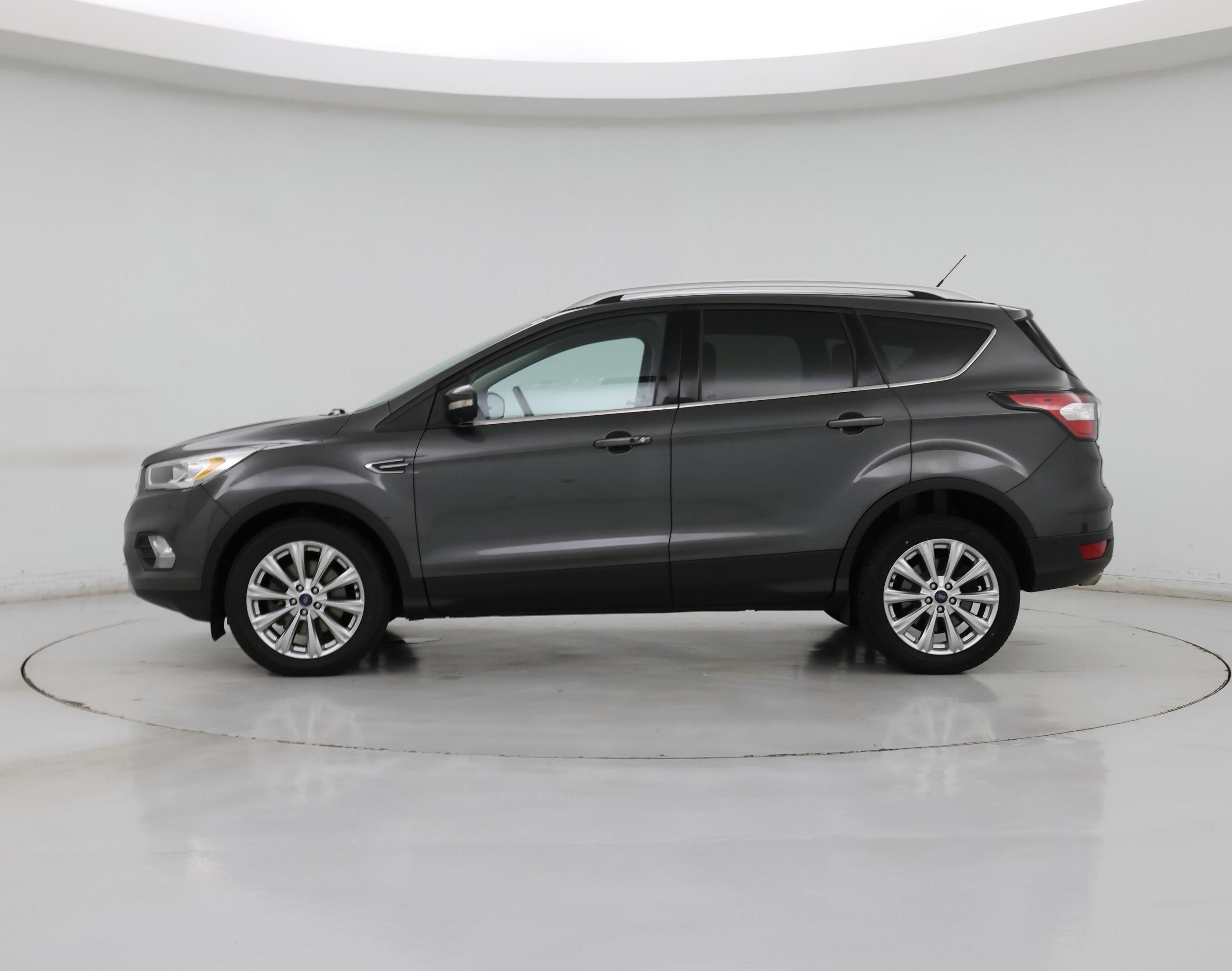 Thumbnail: 2017 Ford Escape - 3