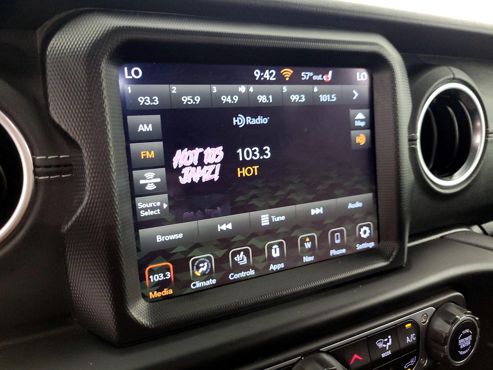 Thumbnail: 2021 Jeep Wrangler - 16