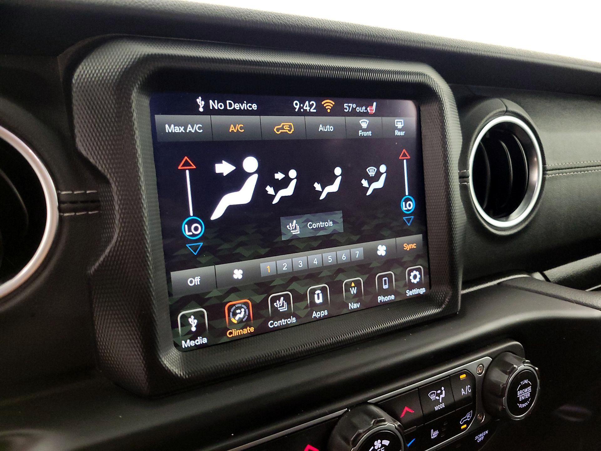 Thumbnail: 2021 Jeep Wrangler - 17