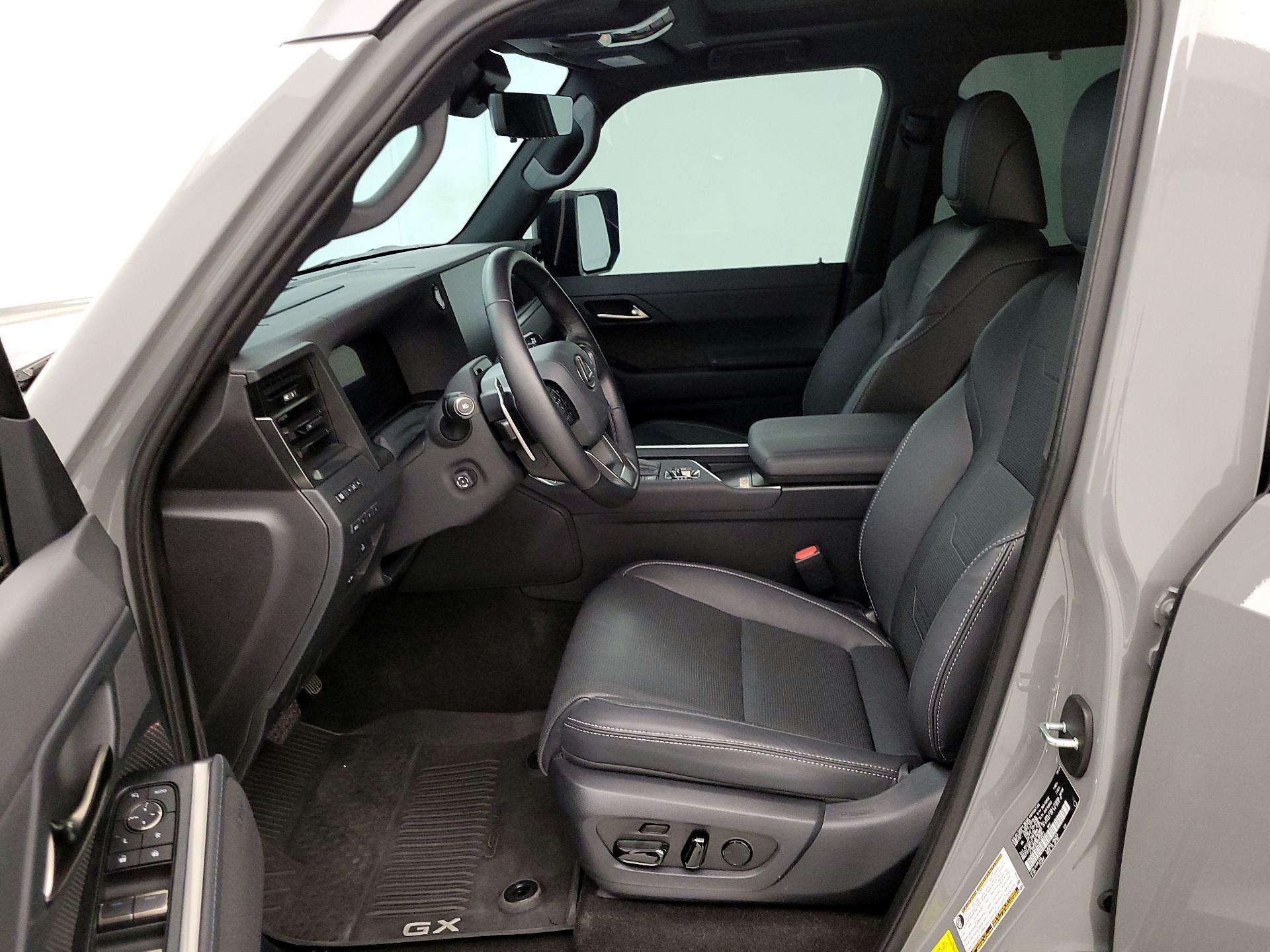 Thumbnail: 2024 Lexus GX - 11