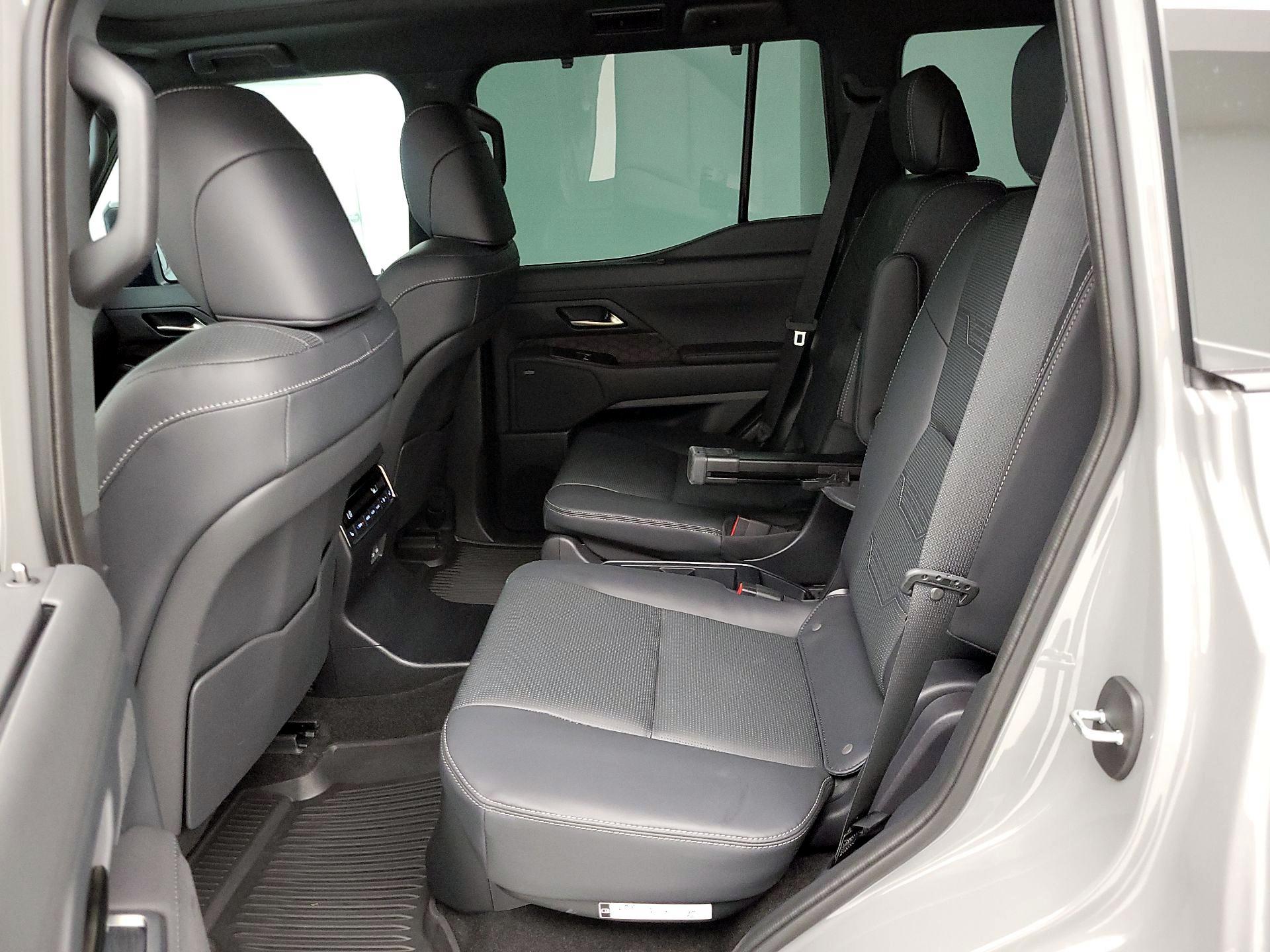 Thumbnail: 2024 Lexus GX - 20