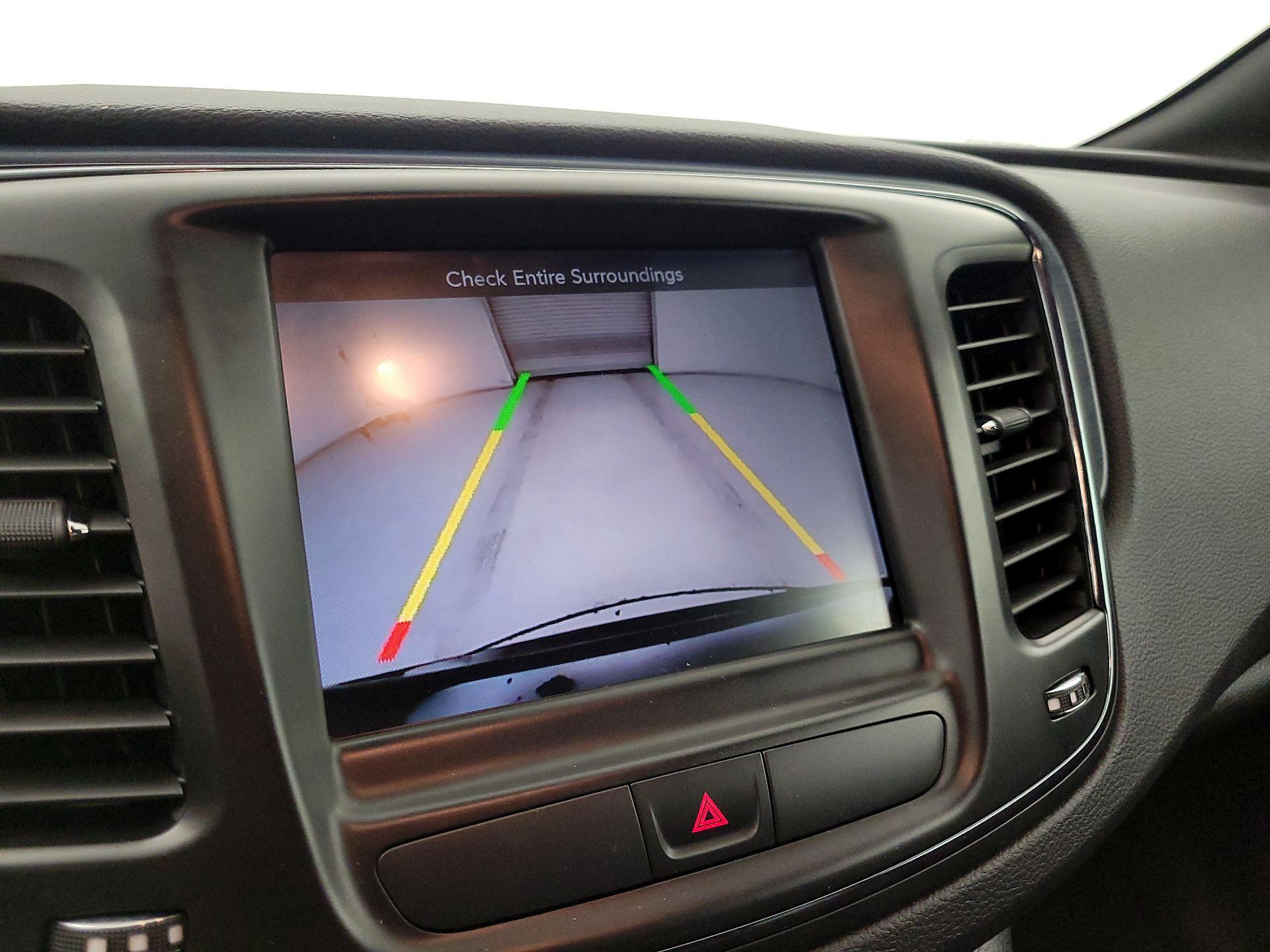 Thumbnail: 2016 Chrysler 200 - 14