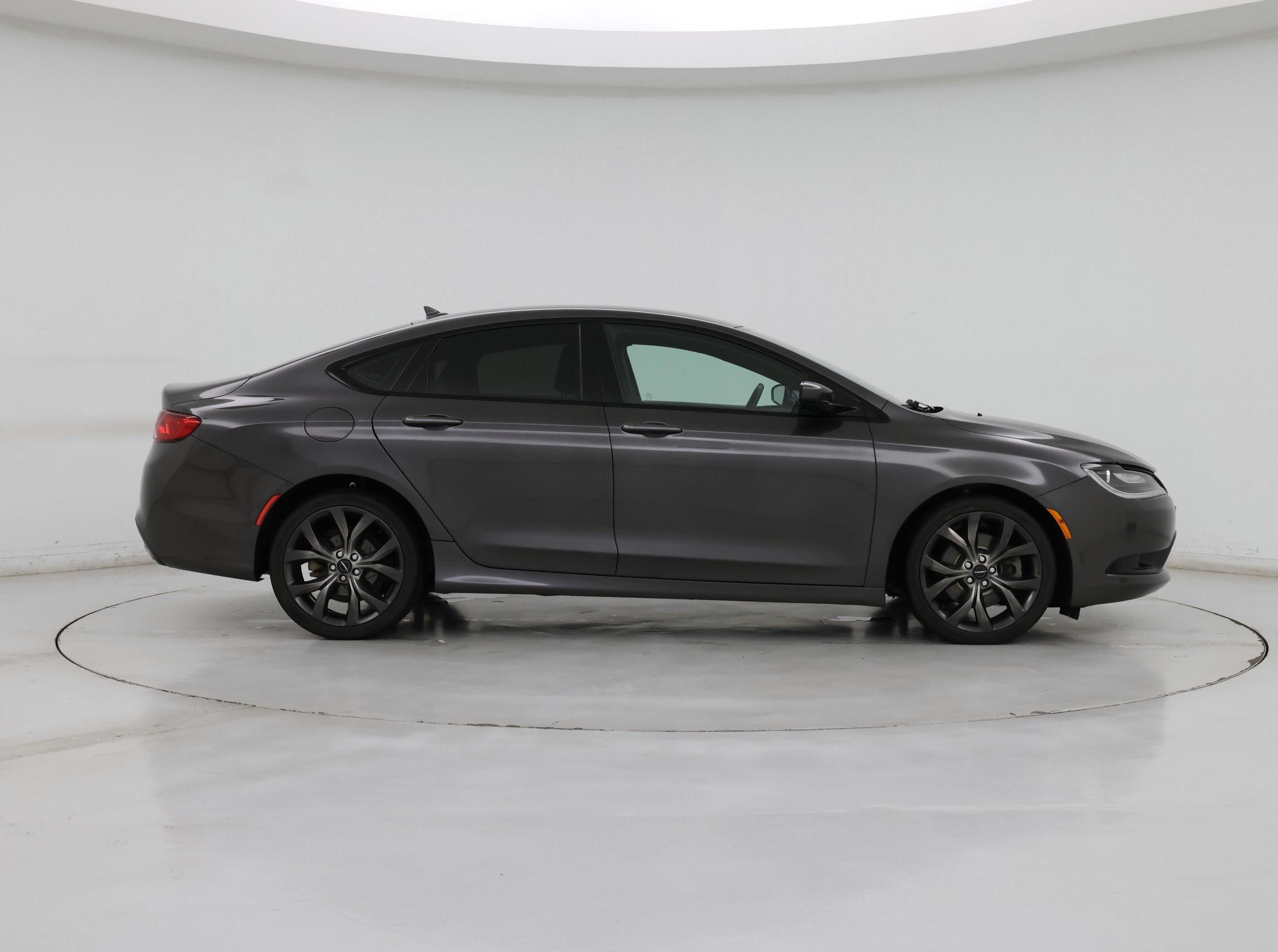 Thumbnail: 2016 Chrysler 200 - 7