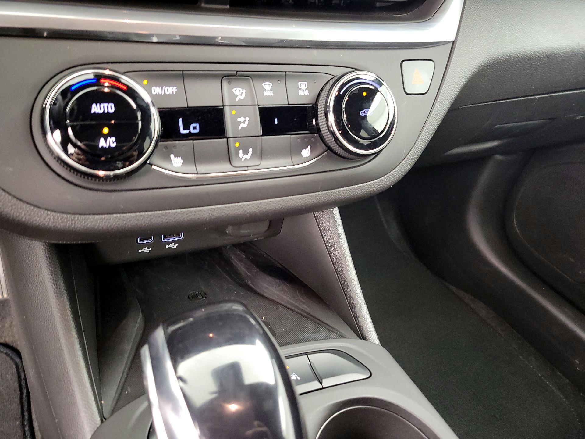 Thumbnail: 2024 Buick Envista - 16