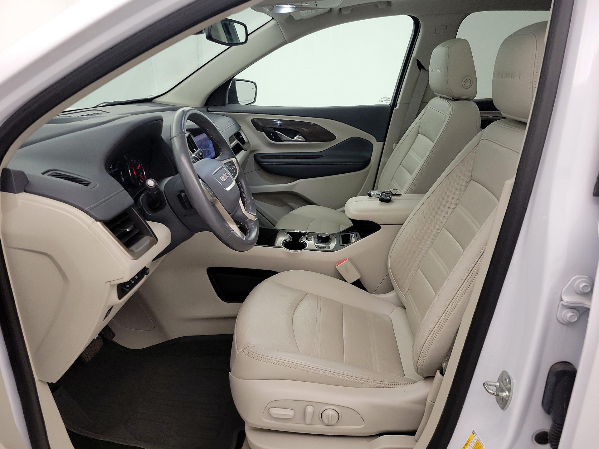 Thumbnail: 2022 GMC Terrain - 11