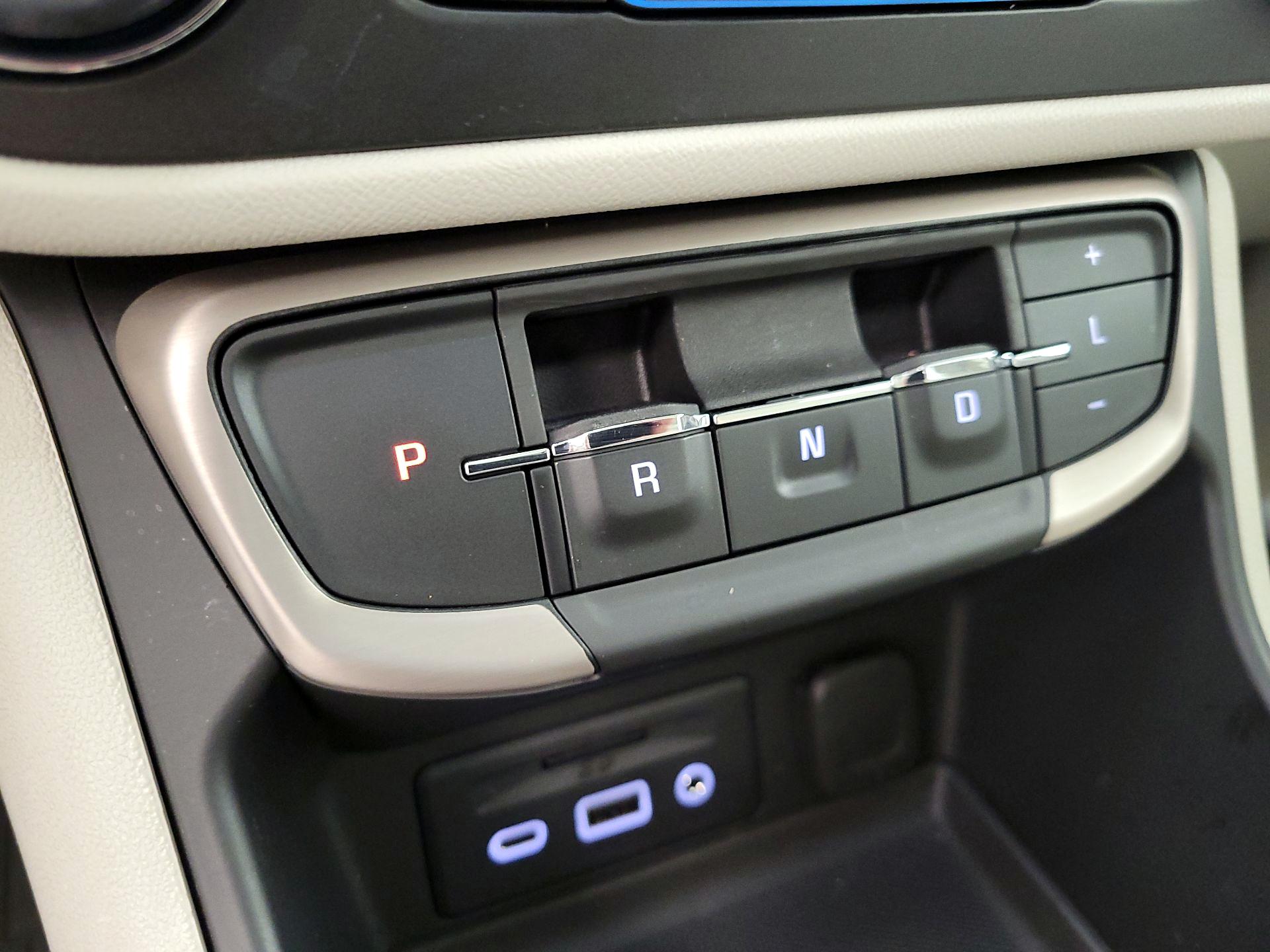 Thumbnail: 2022 GMC Terrain - 18