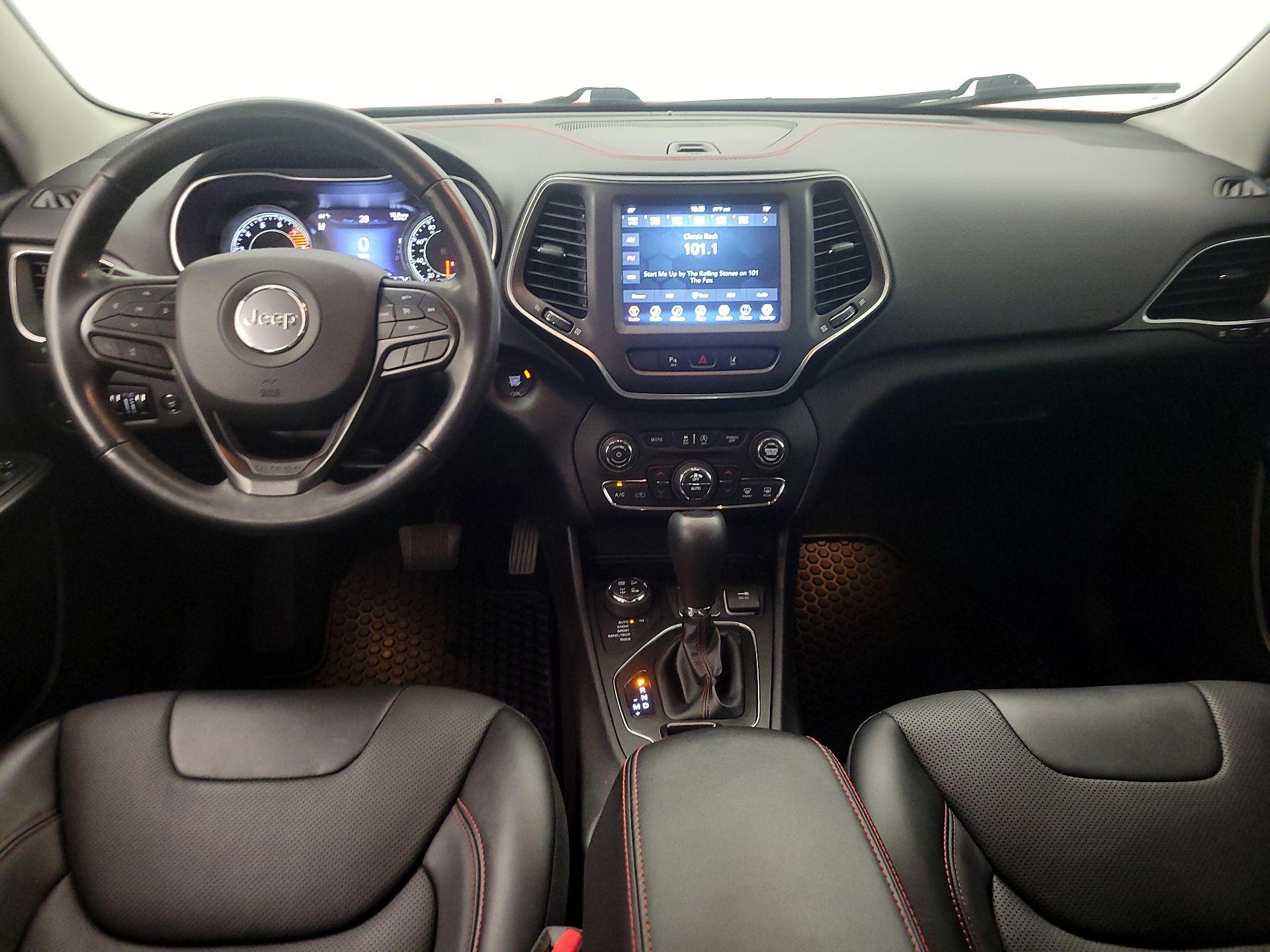 Thumbnail: 2021 Jeep Cherokee - 9