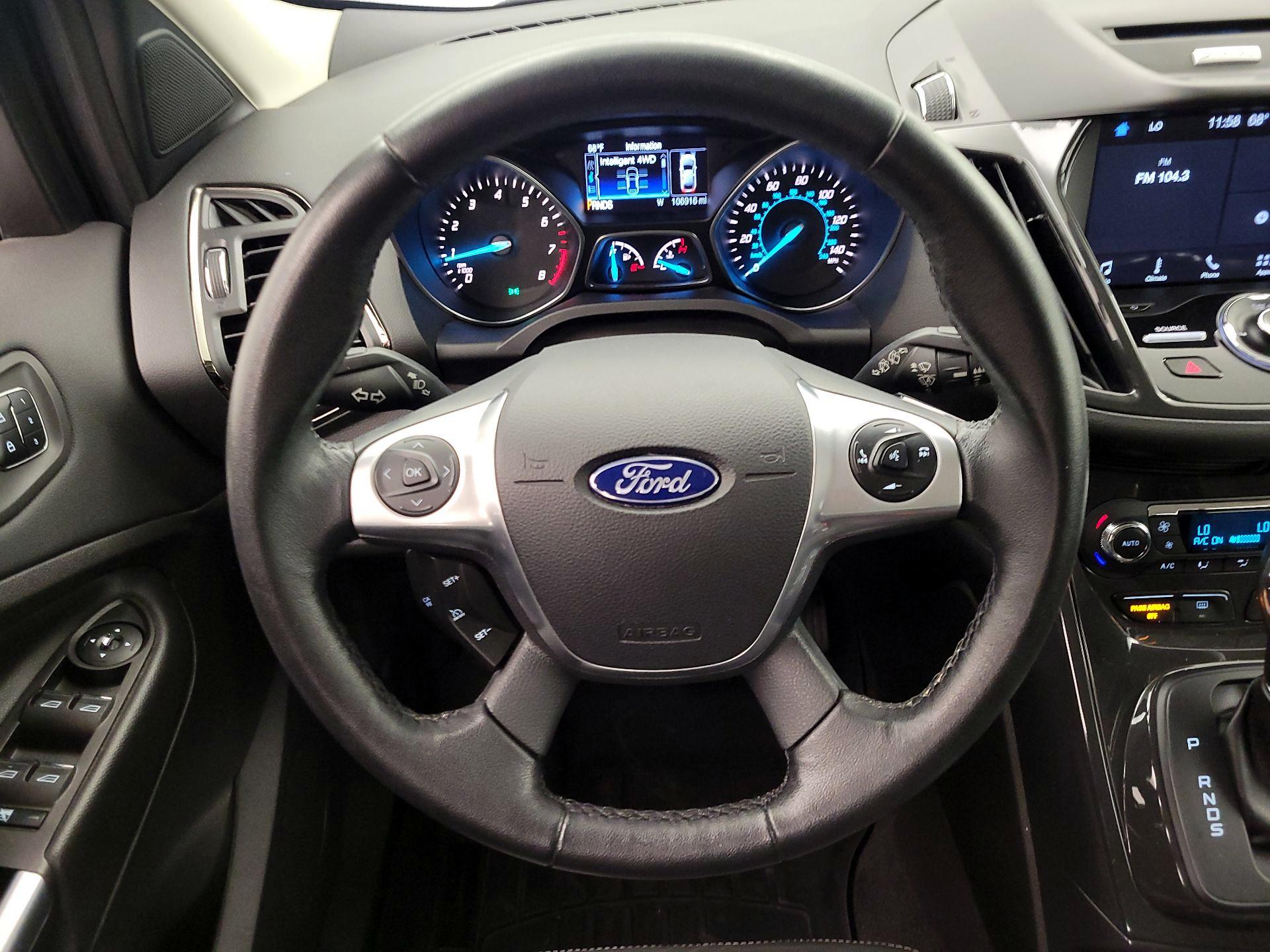 Thumbnail: 2016 Ford Escape - 10