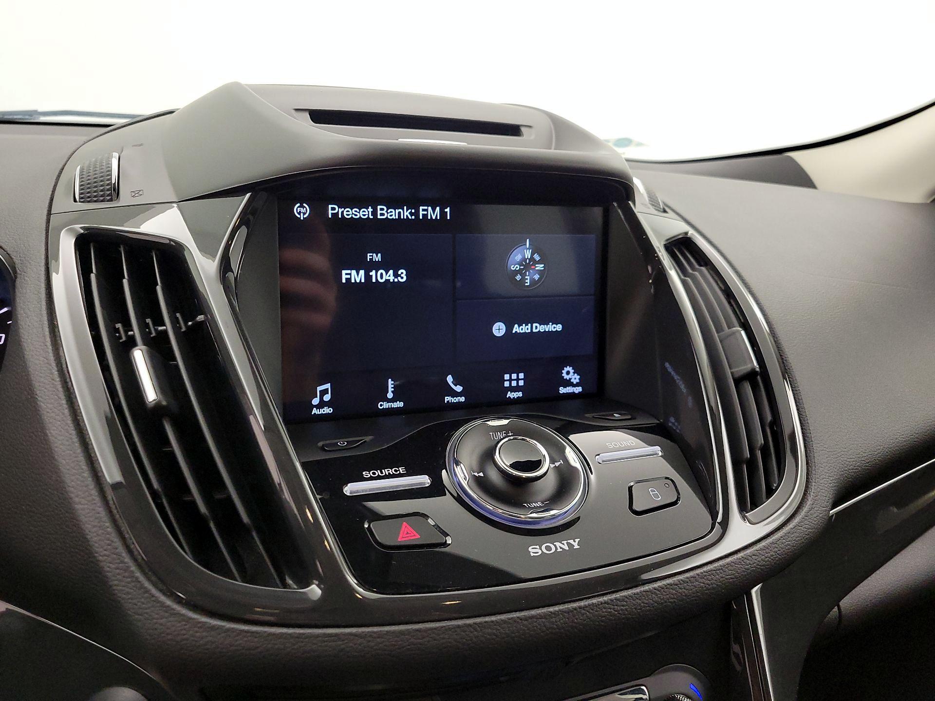 Thumbnail: 2016 Ford Escape - 15