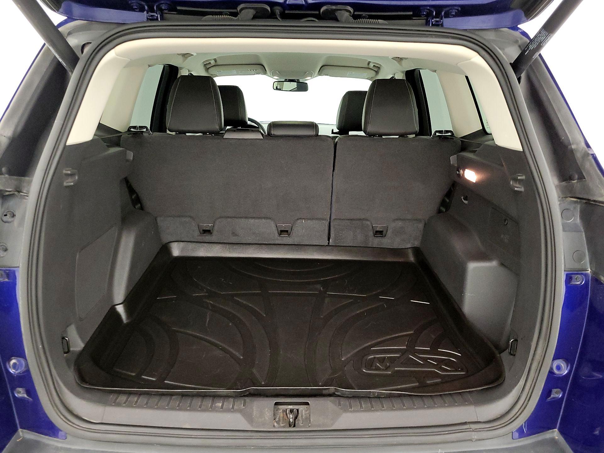 Thumbnail: 2016 Ford Escape - 20