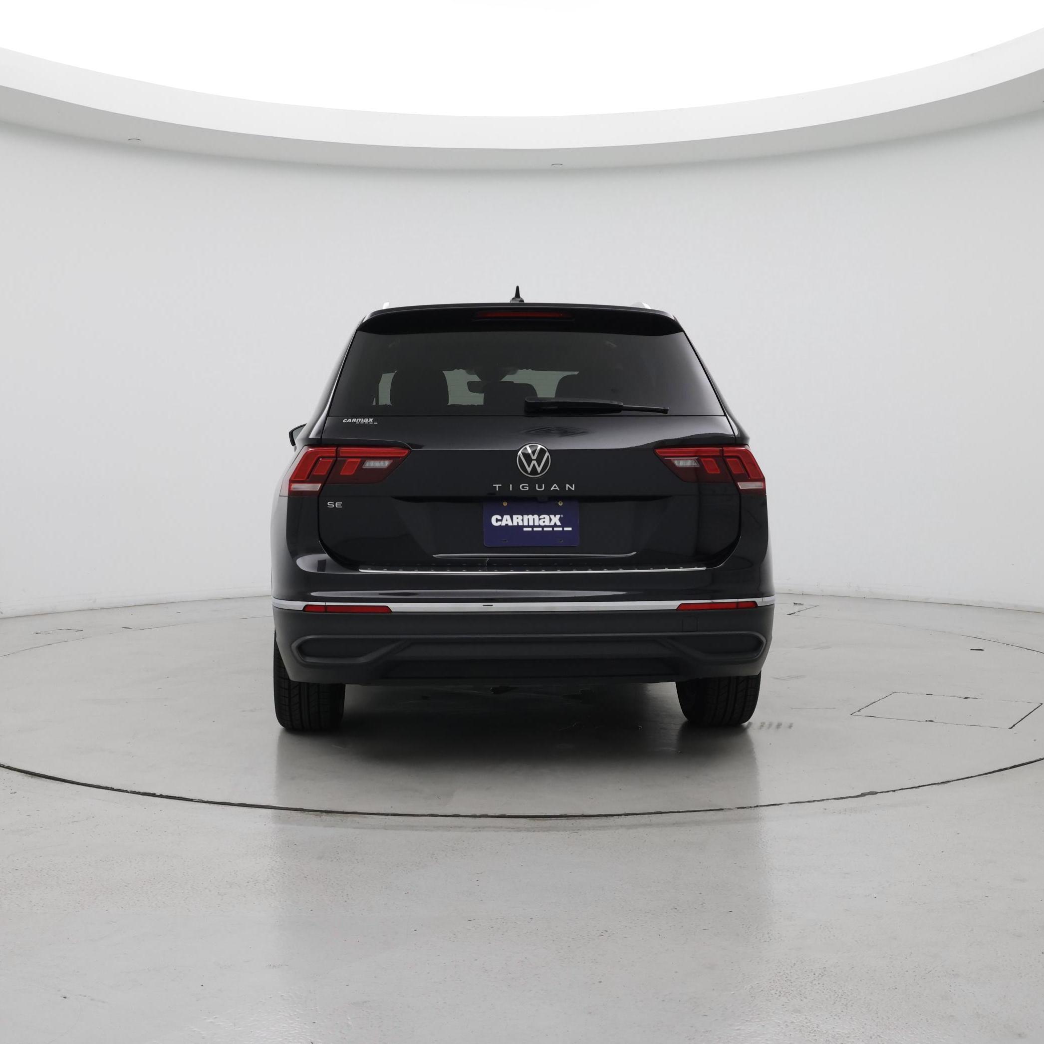 Thumbnail: 2023 Volkswagen Tiguan - 6