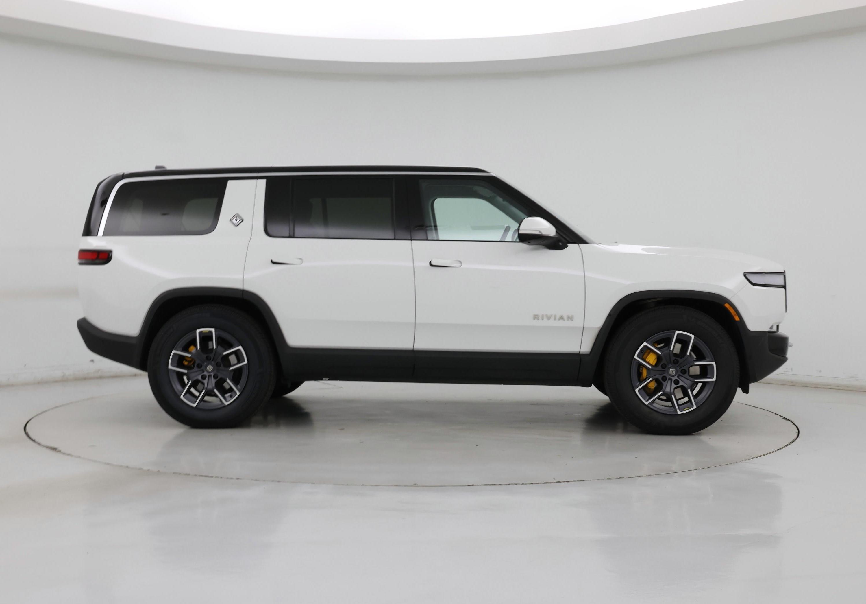 Thumbnail: 2023 Rivian R1S - 7
