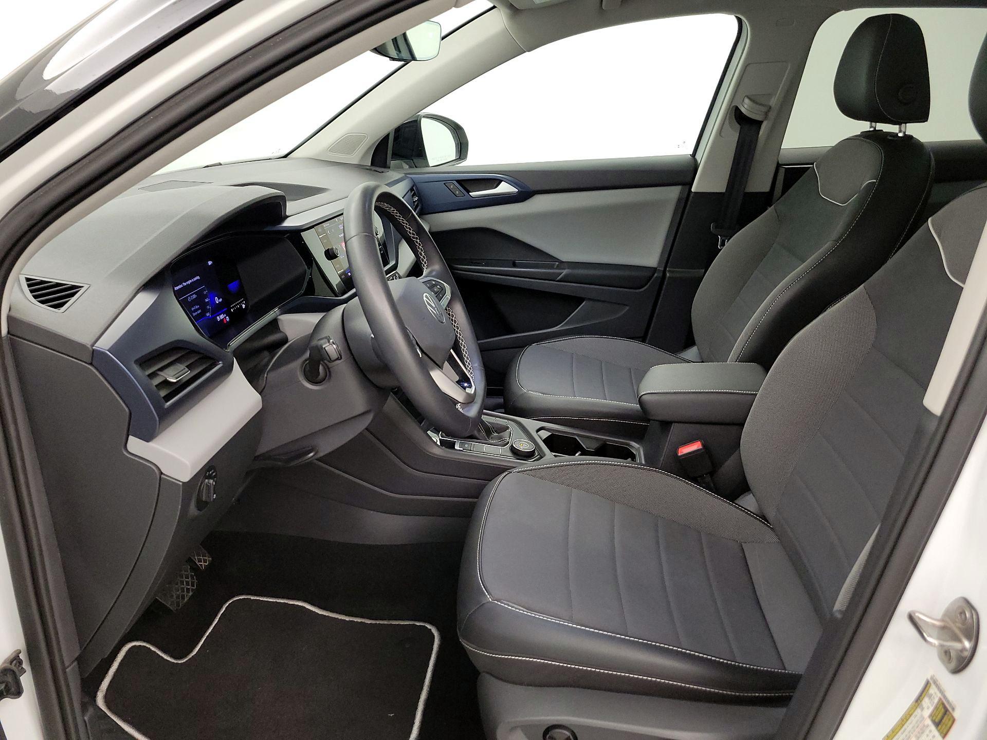 Thumbnail: 2023 Volkswagen Taos - 11