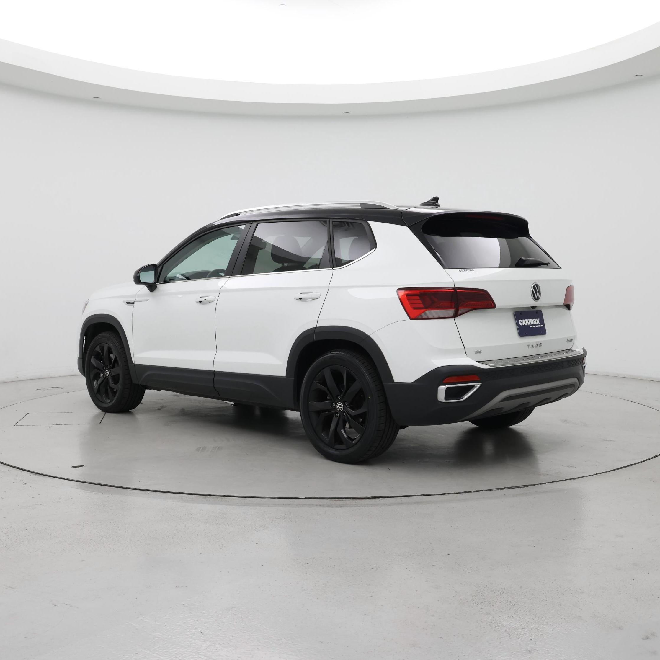 Thumbnail: 2023 Volkswagen Taos - 2