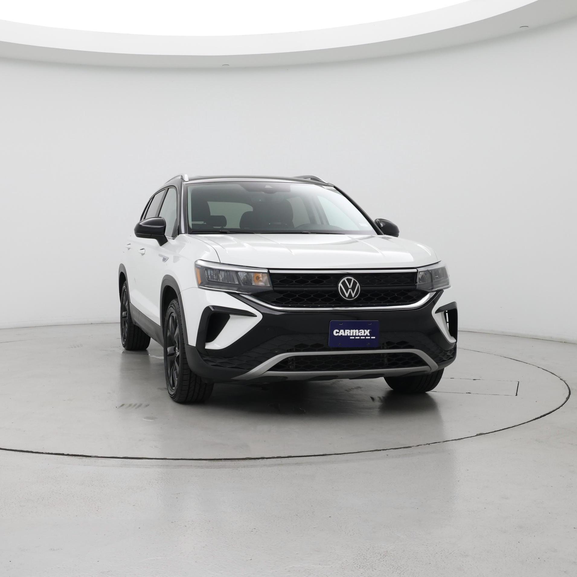 Thumbnail: 2023 Volkswagen Taos - 5