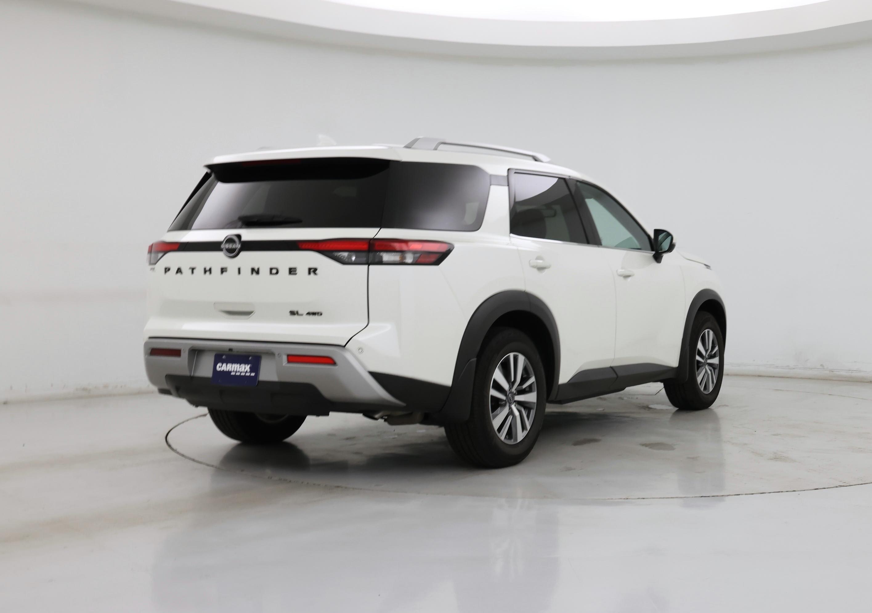 Thumbnail: 2024 Nissan Pathfinder - 8