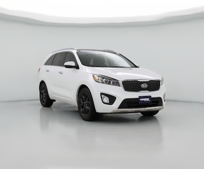 White 2016 Kia Sorento SX