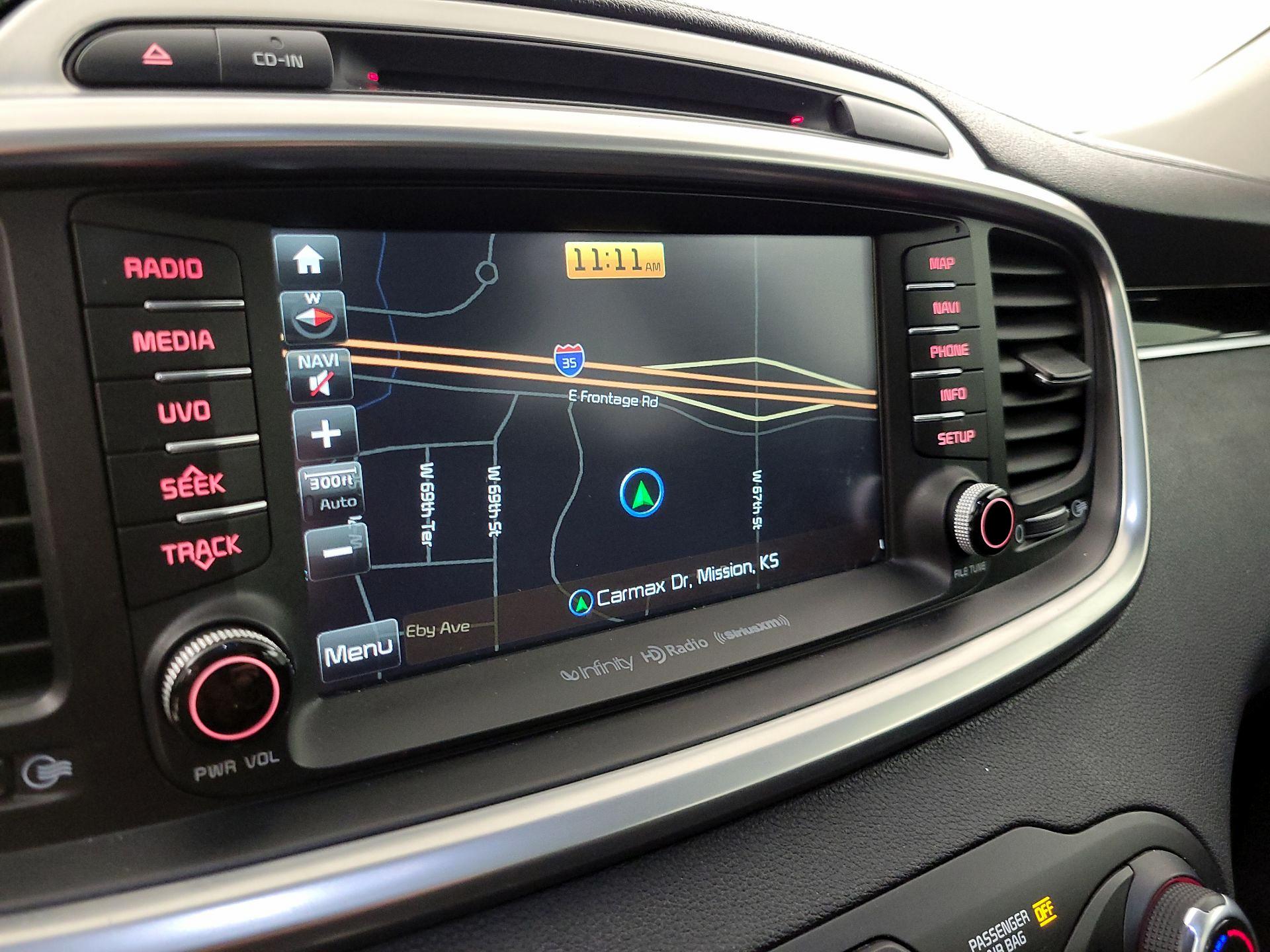 Thumbnail: 2016 Kia Sorento - 14