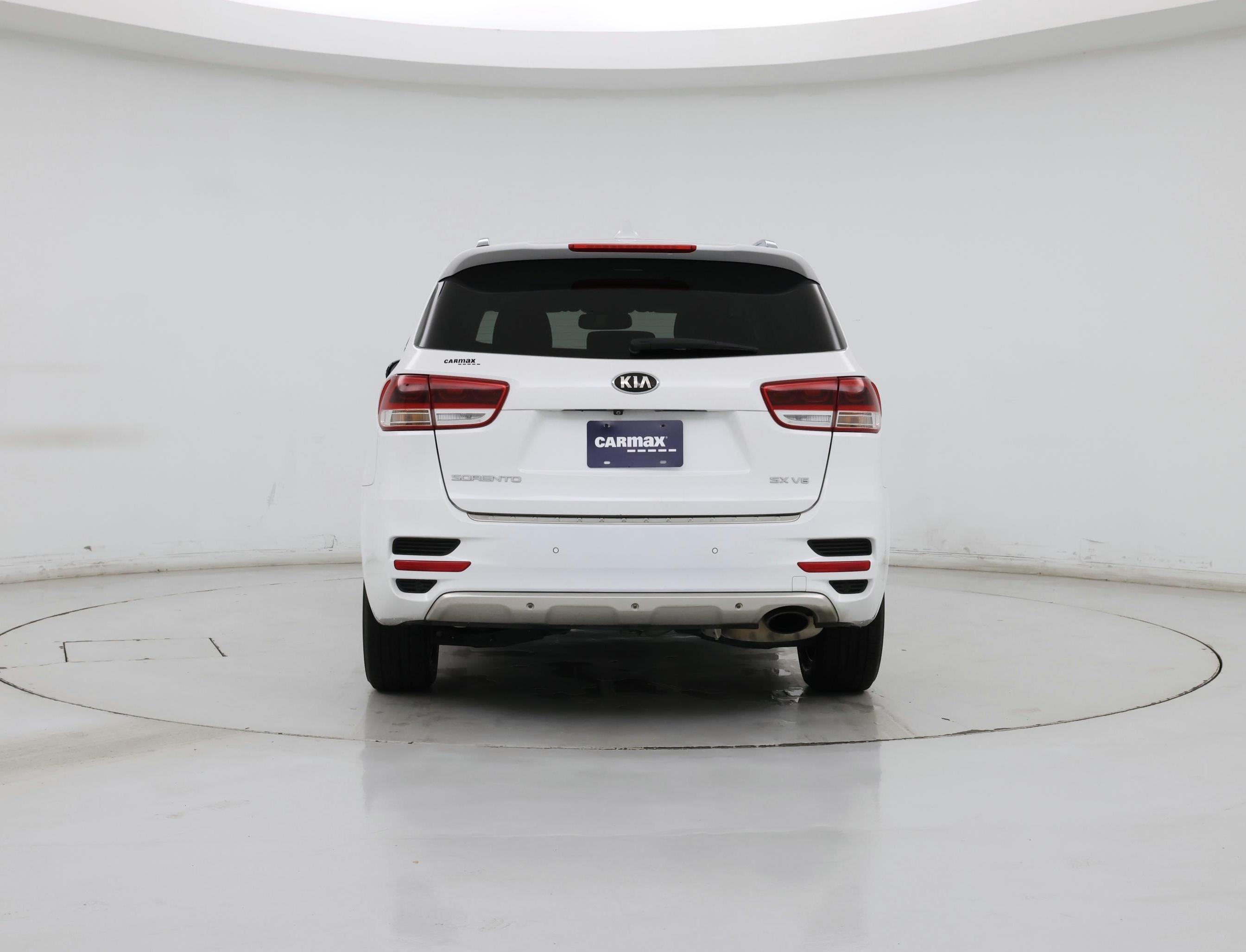 Thumbnail: 2016 Kia Sorento - 6