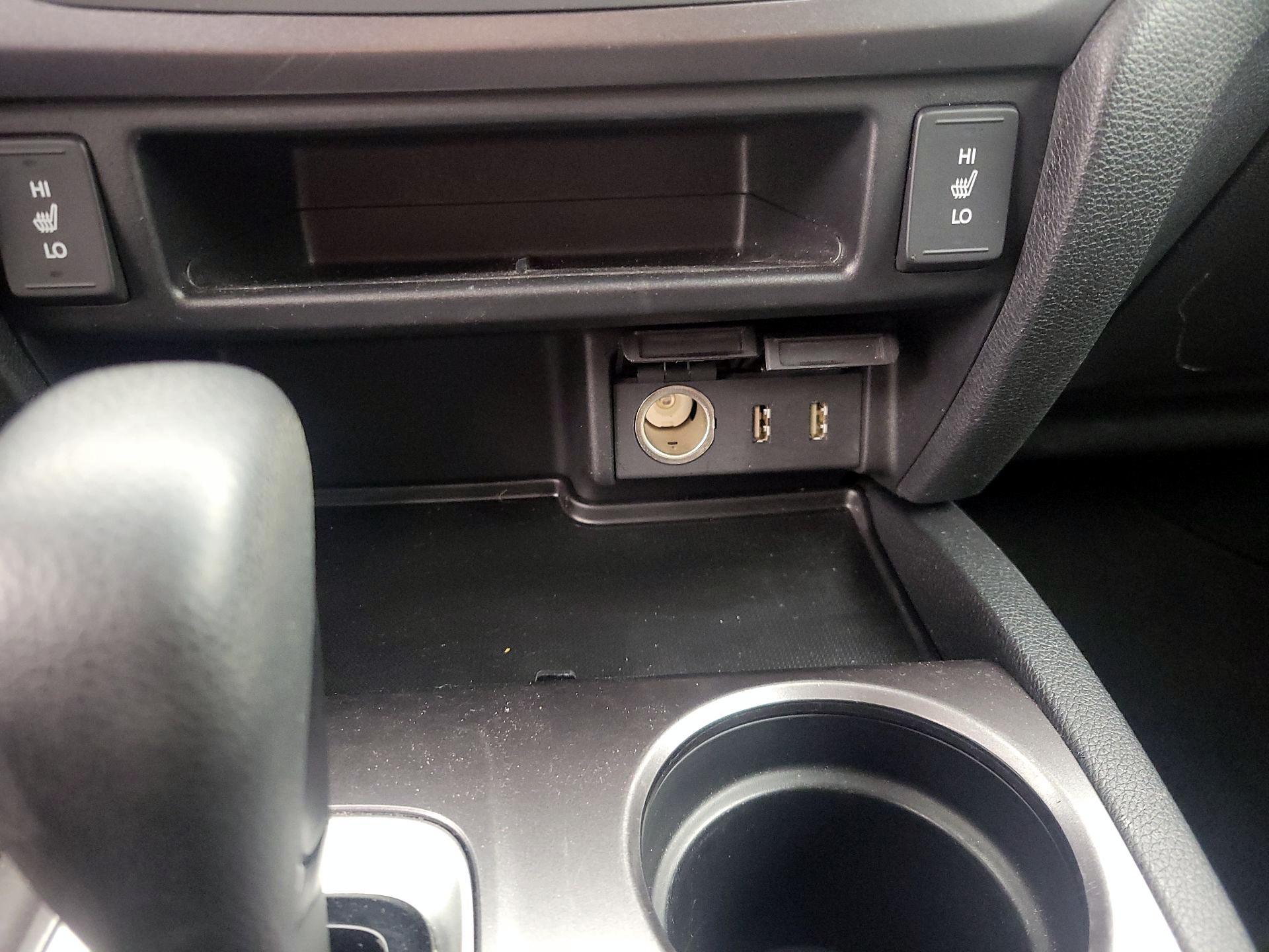 Thumbnail: 2018 Honda Pilot - 18