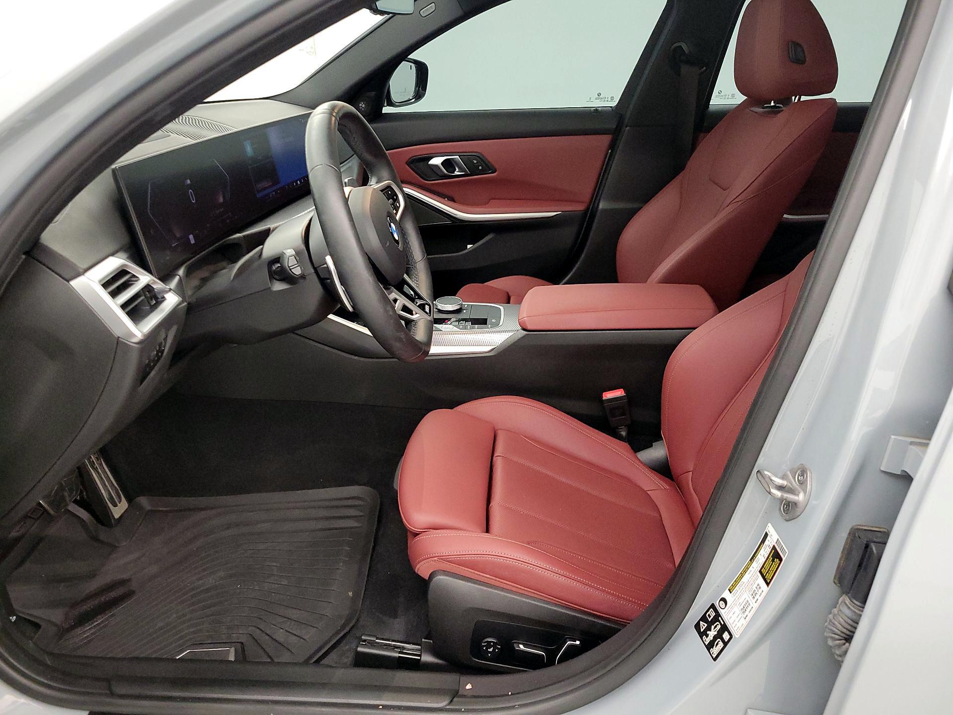 Thumbnail: 2025 BMW 3 Series - 11