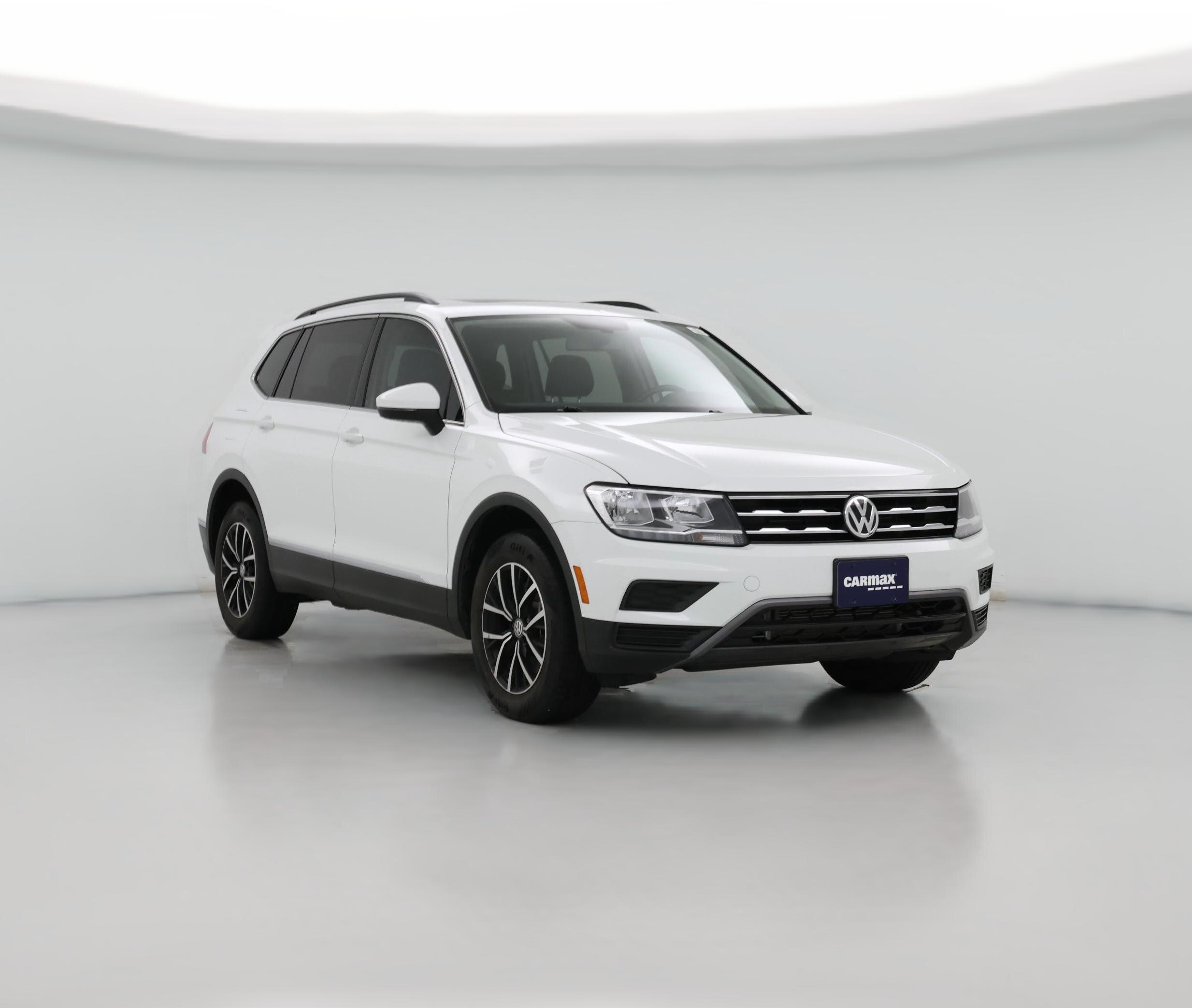 Thumbnail: 2021 Volkswagen Tiguan - 1