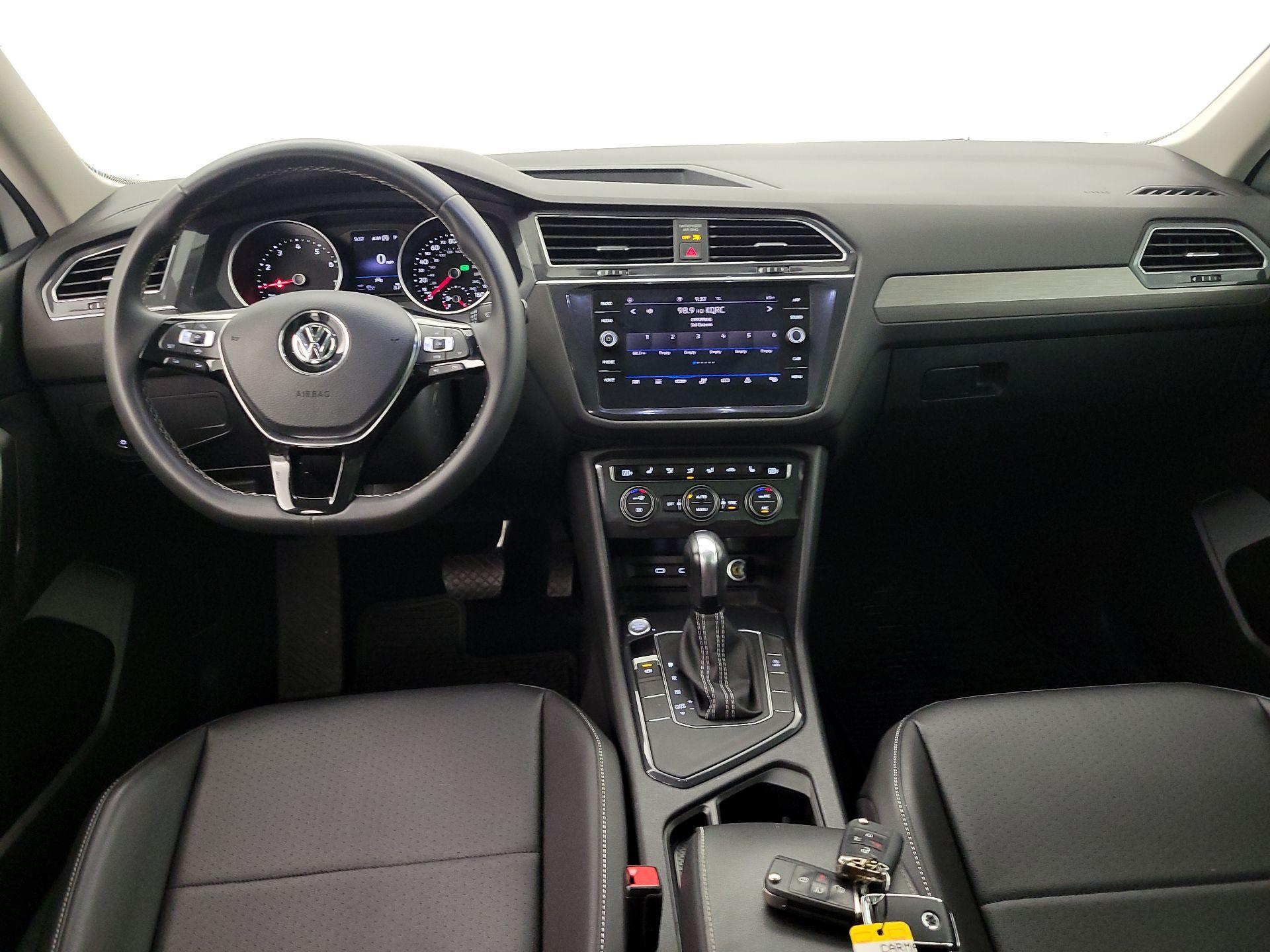 Thumbnail: 2021 Volkswagen Tiguan - 9