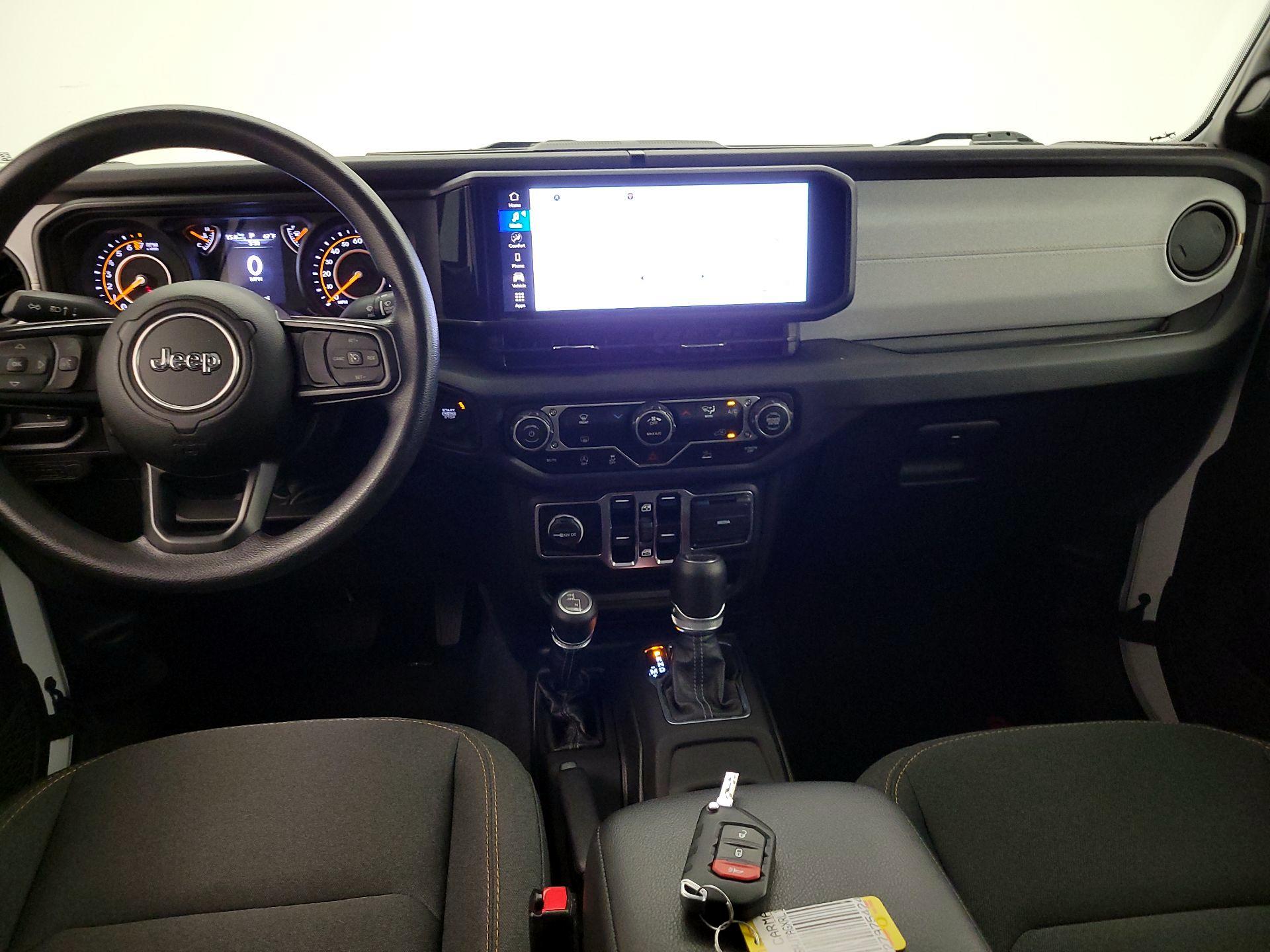 Thumbnail: 2024 Jeep Gladiator - 9