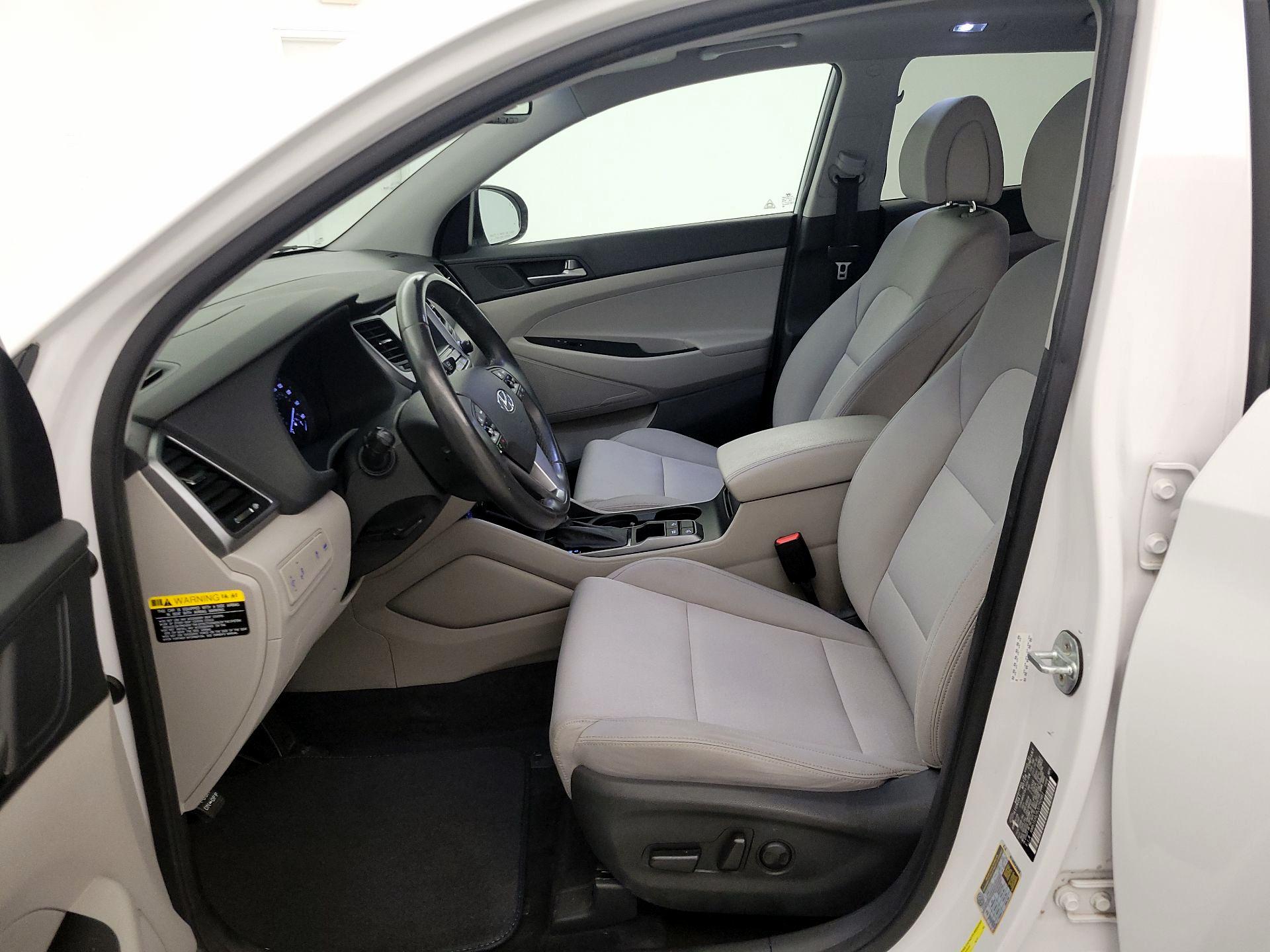 Thumbnail: 2018 Hyundai Tucson - 11